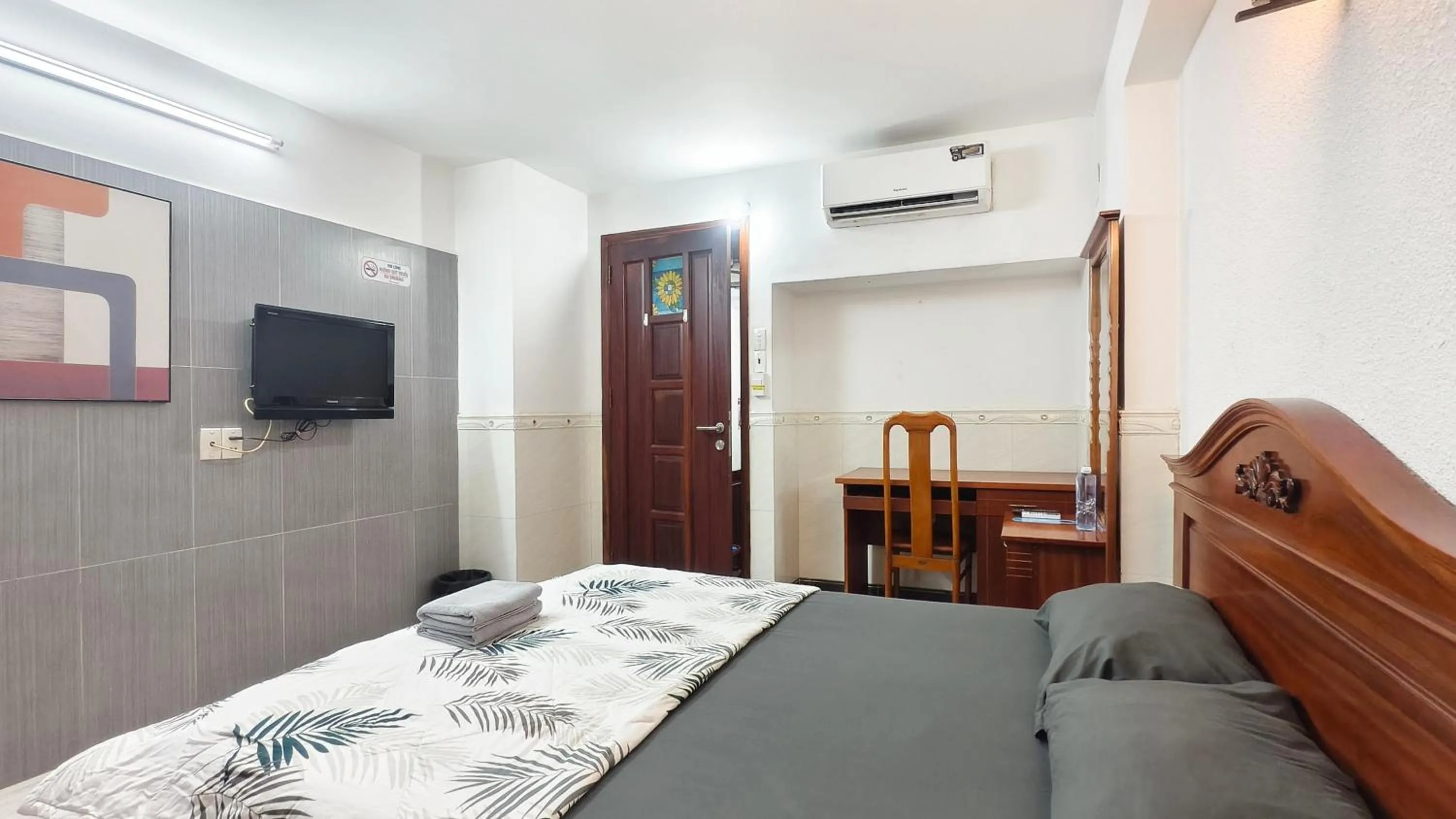 Bed in Sen Vivian Home