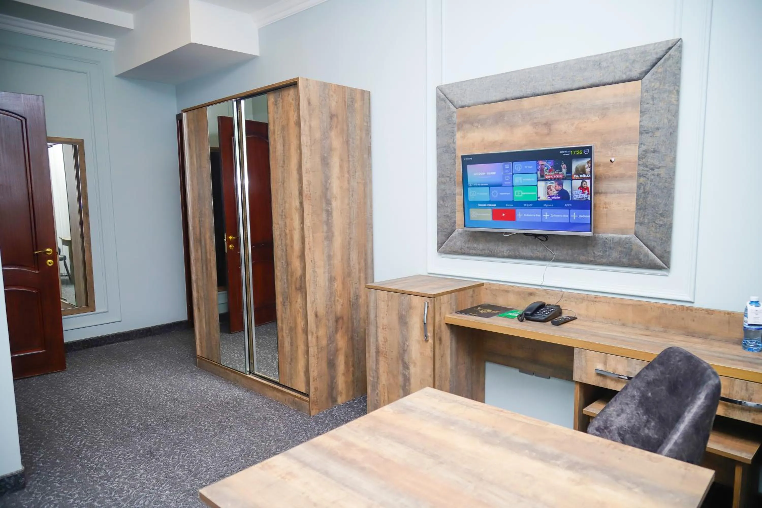 TV and multimedia in Anatolia Hotel Baku