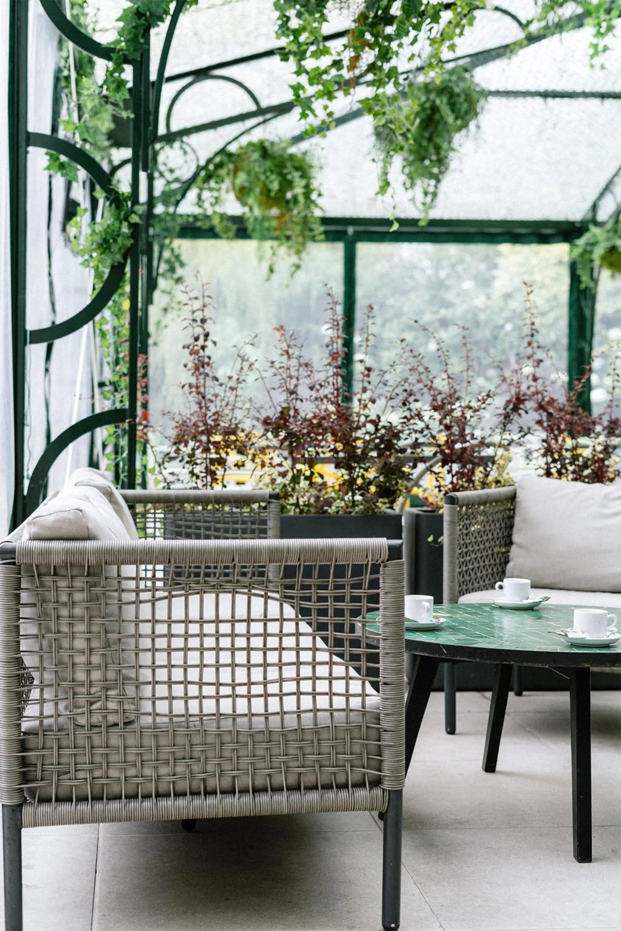 Restaurant/places to eat in Palacio de Aviles Affiliated By Melia