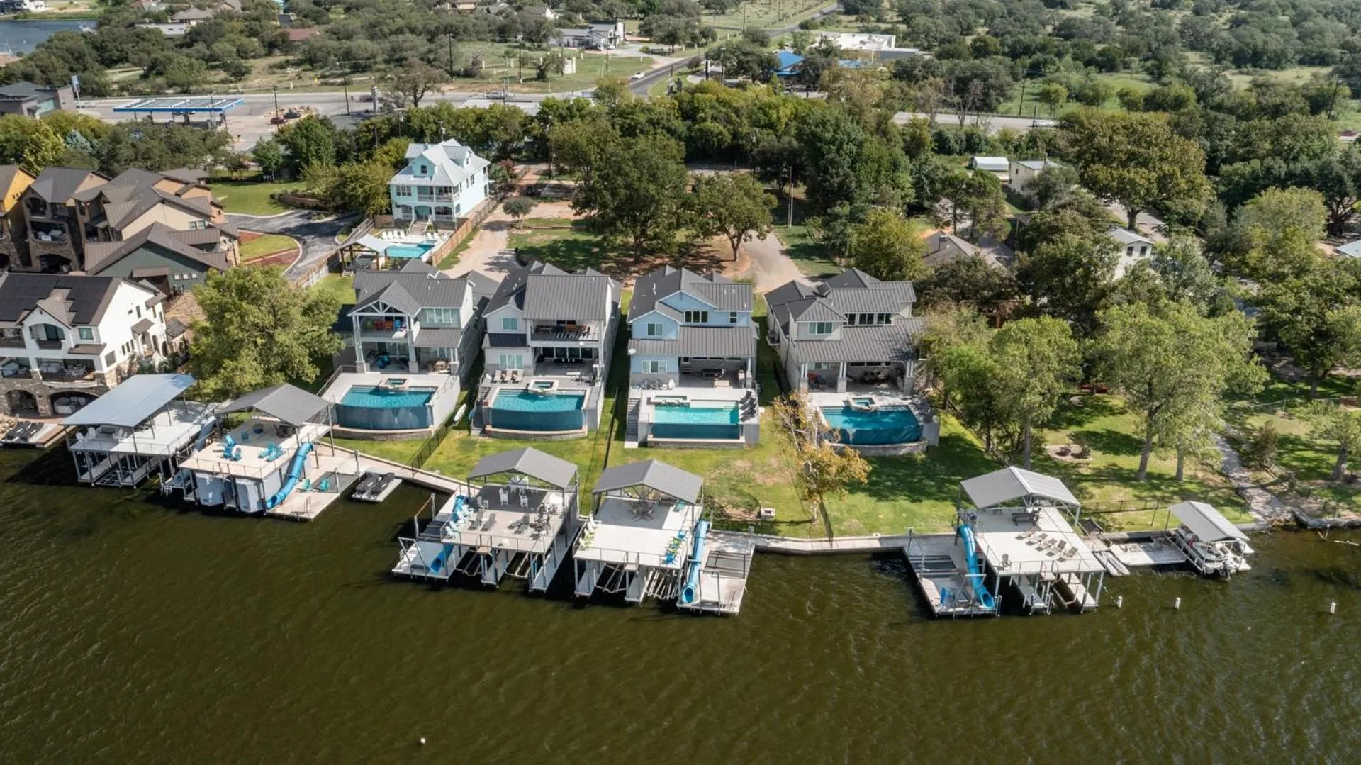 Luxury Waterfront Pool Hot Tub Boat Slips