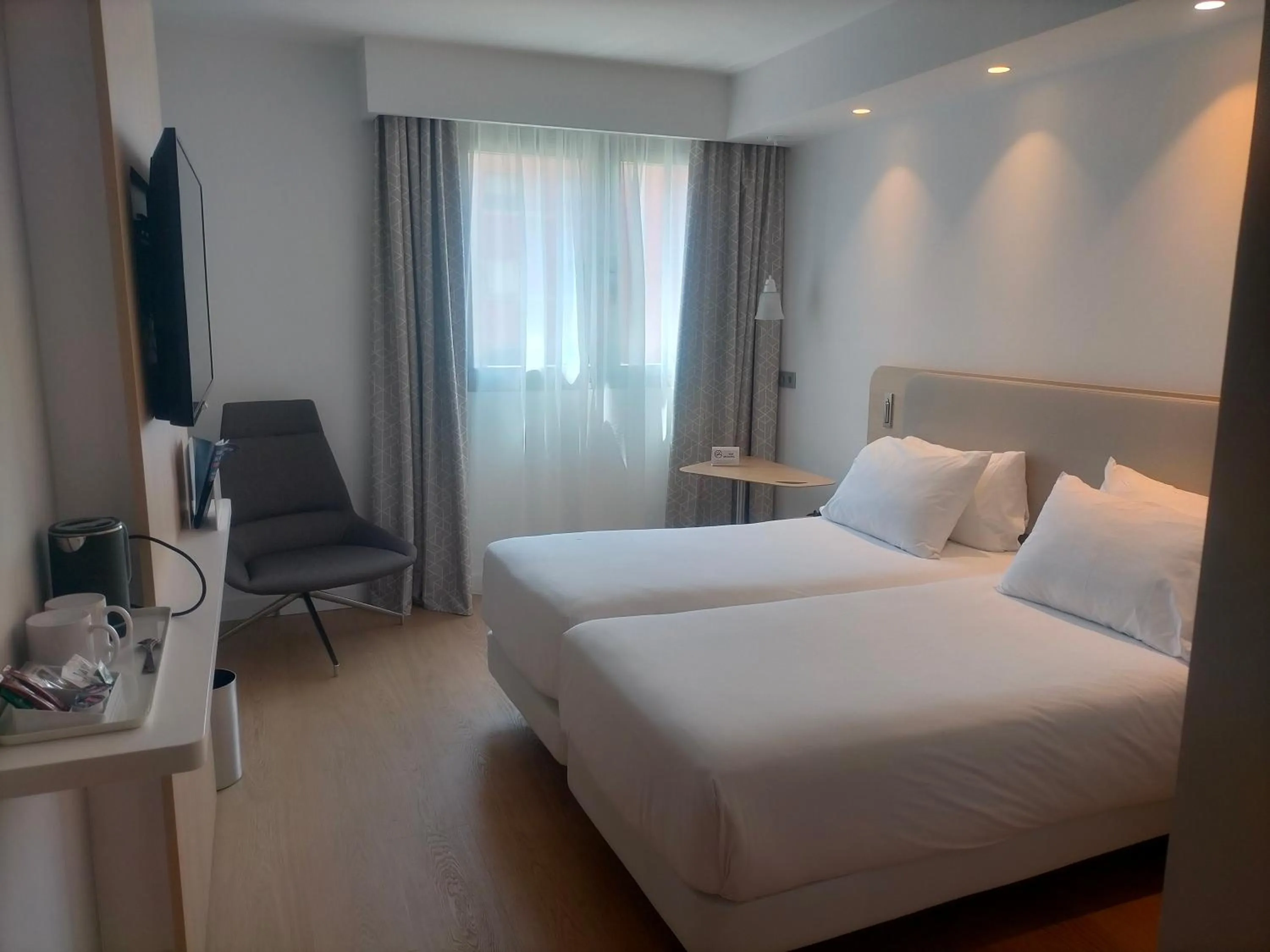 Bedroom, Bed in Holiday Inn Express Logroño Rioja by IHG