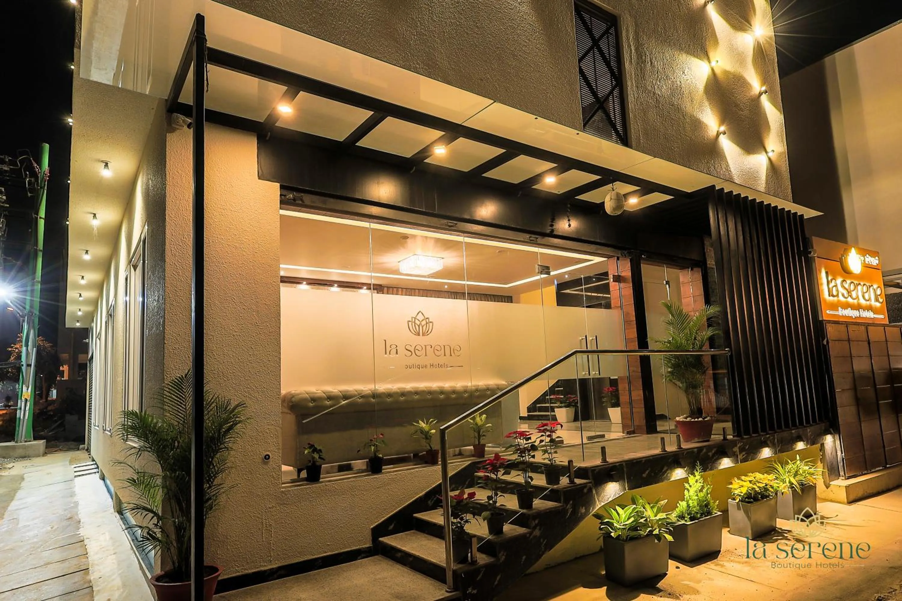 Facade/entrance in La Serene Boutique Hotel - Manyata Tech Park