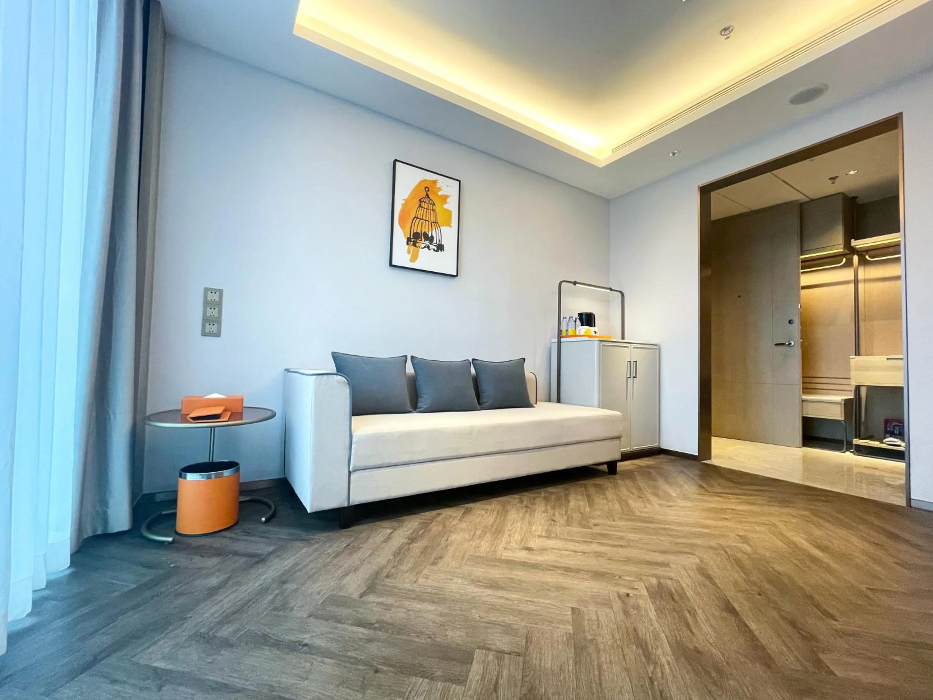 Living room in Voco Chongqing Chaotianmen