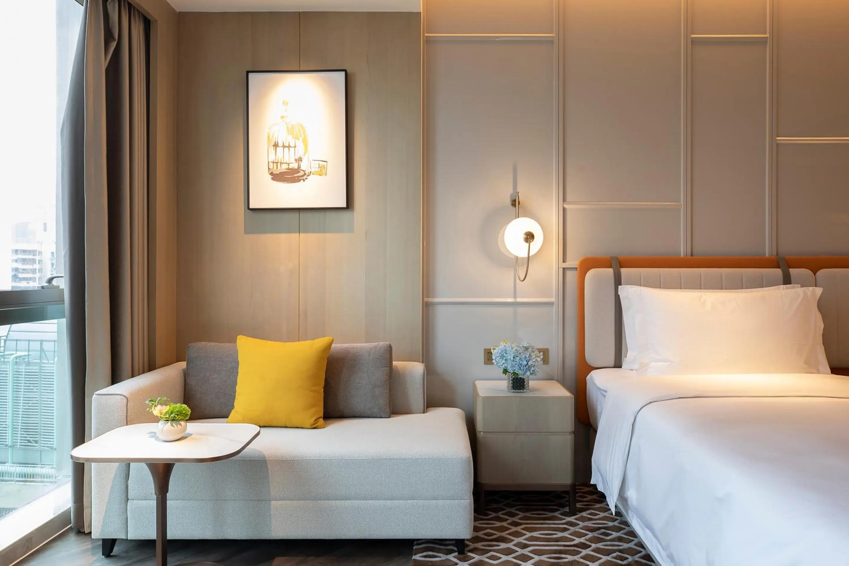 Bedroom, Bed in Voco Chongqing Chaotianmen