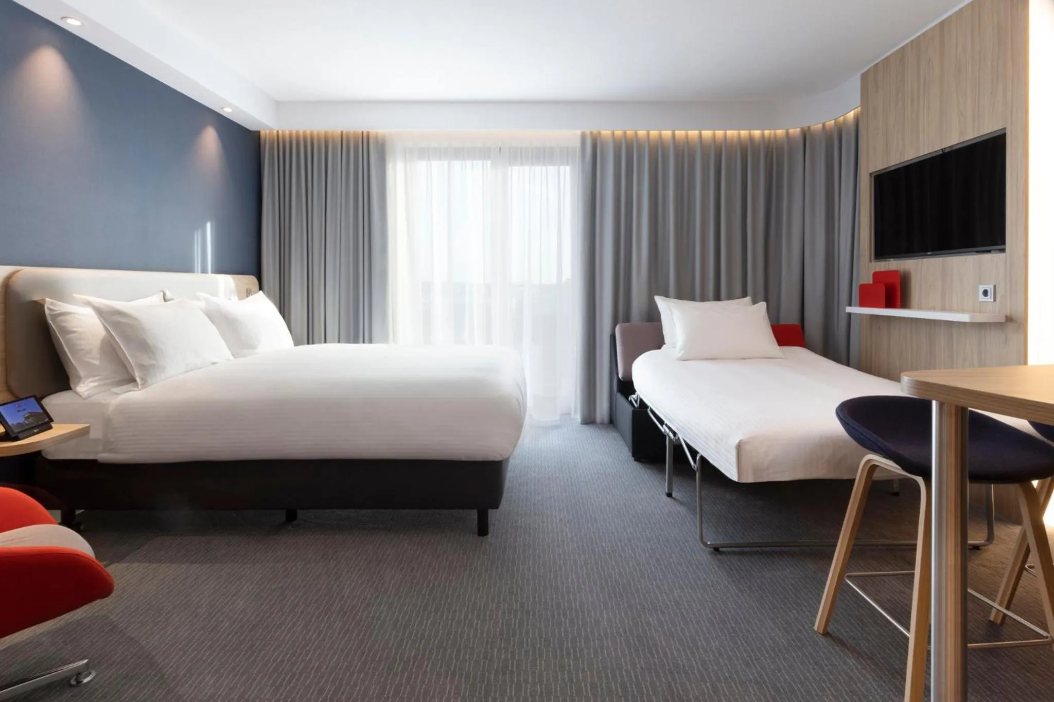 Photo of the whole room, Bed in Holiday Inn Express & Suites - Deventer by IHG