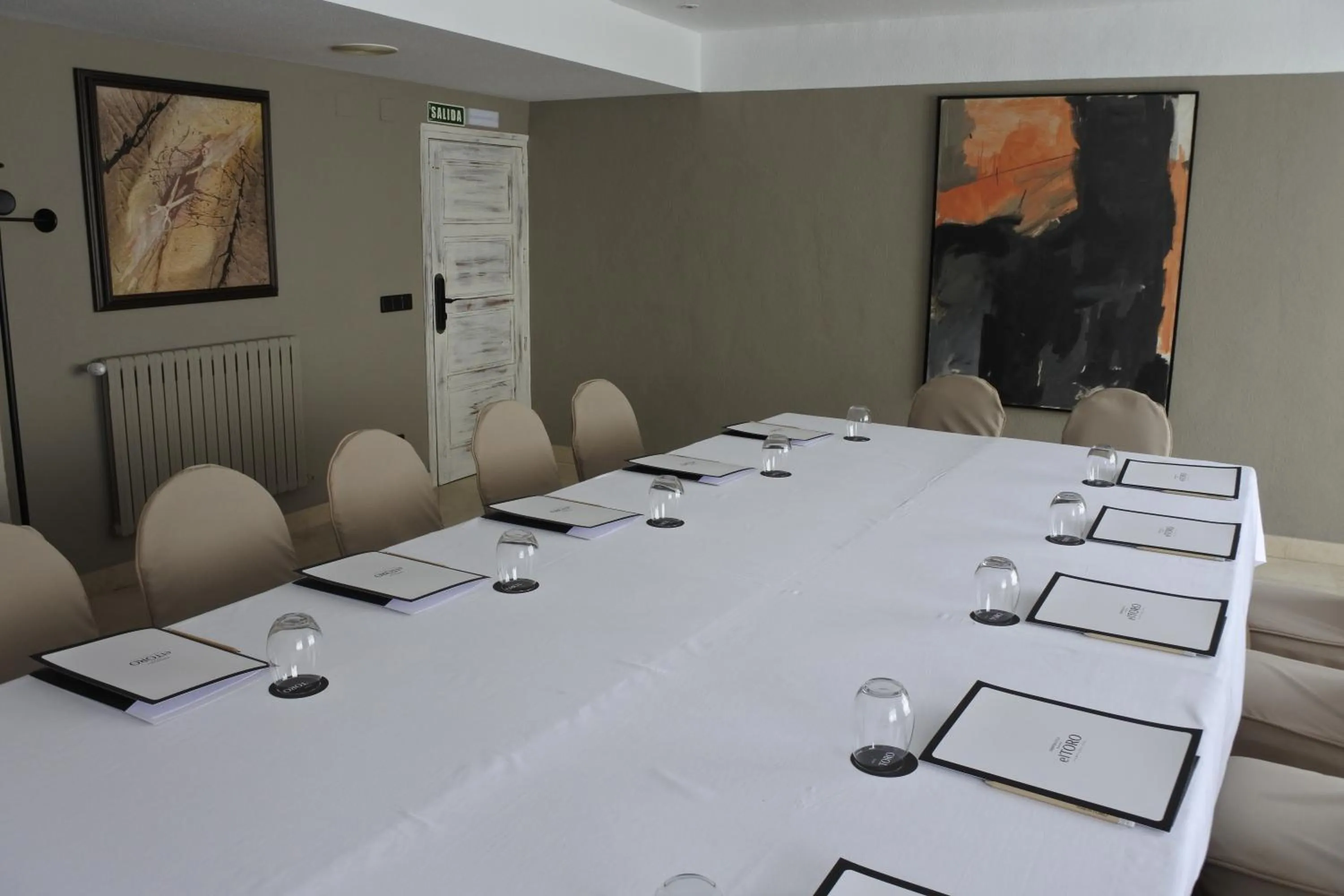 Business facilities in Hotel Luze El Toro