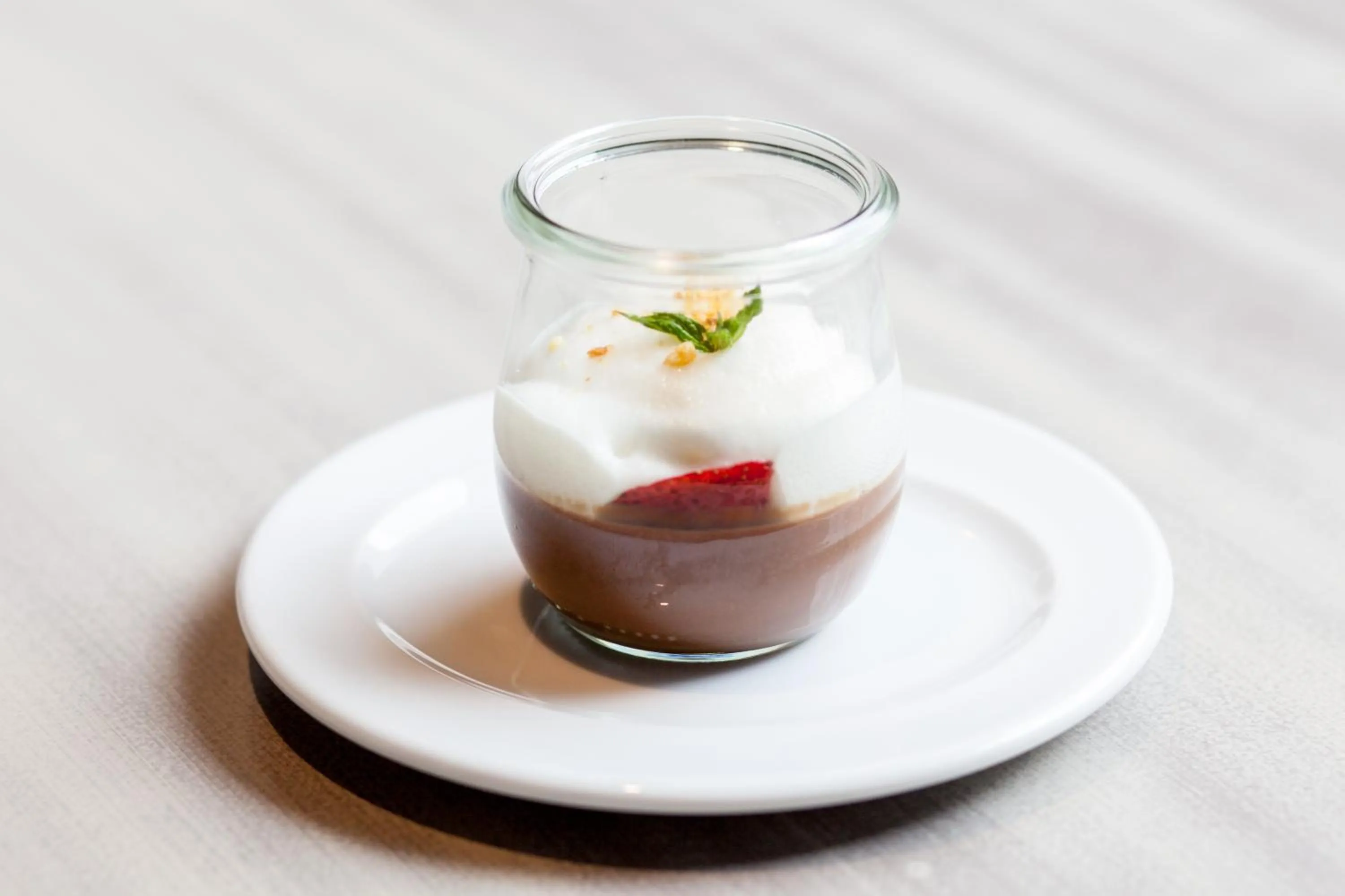 Restaurant/places to eat in Hotel Luze El Toro