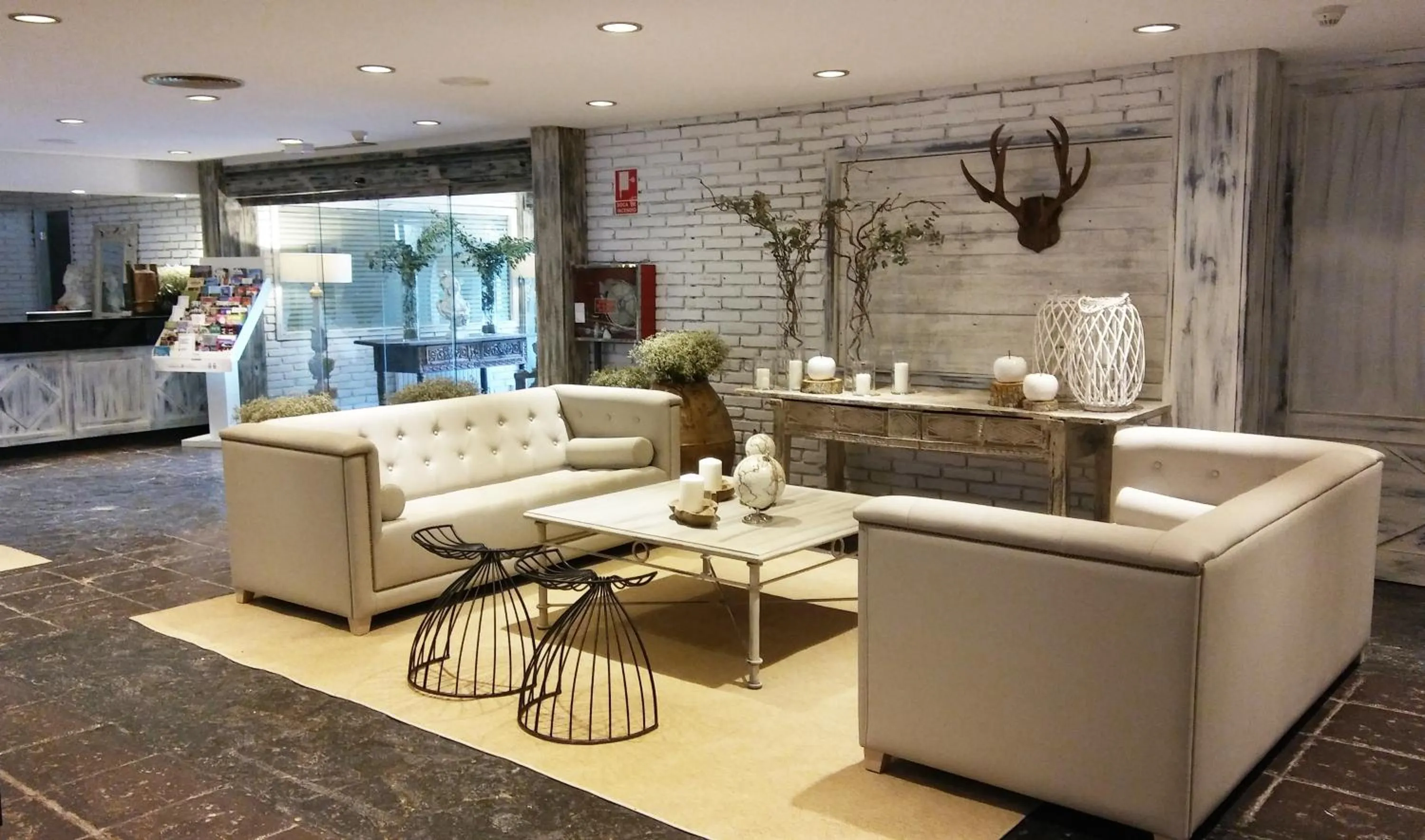 Lobby or reception in Hotel Luze El Toro