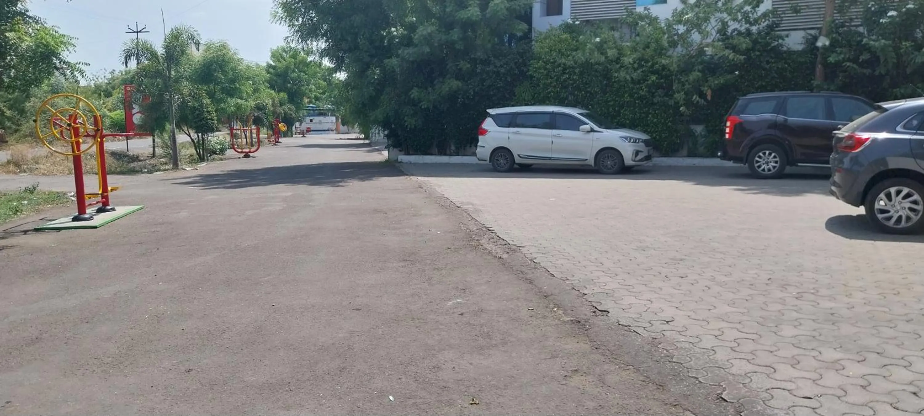 Parking in SAI SRUSHTI by NEEM SQUARE