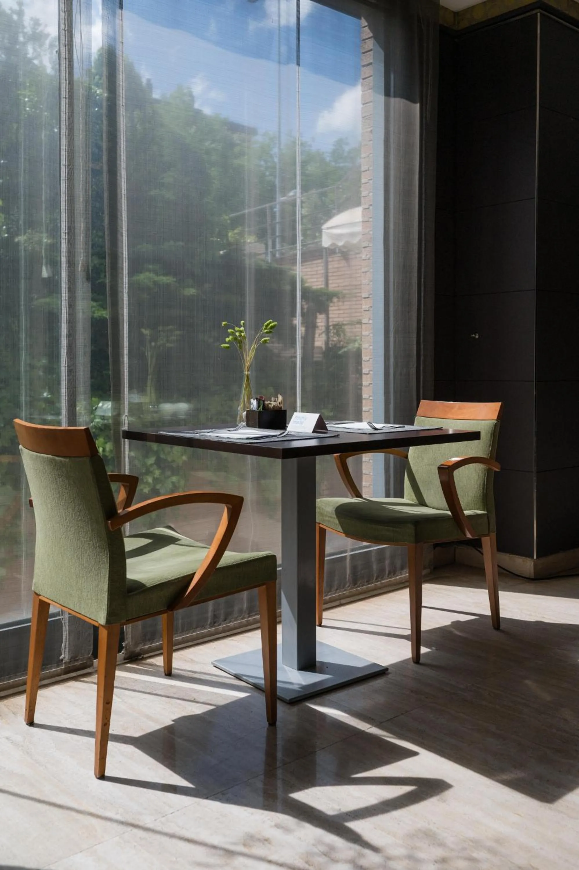 Restaurant/places to eat in Hotel Ciudad de Valladolid