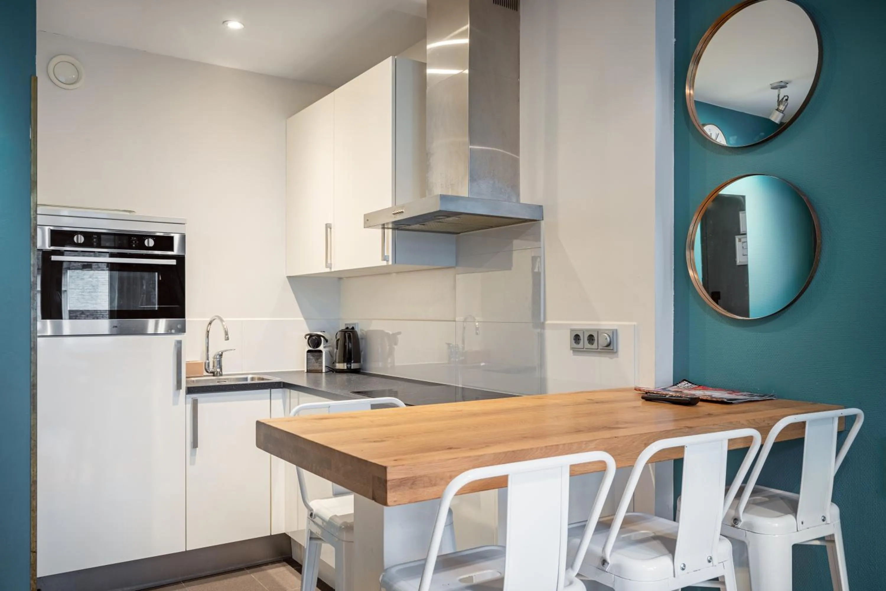 Kitchen or kitchenette in Musea Hotel & Apartments