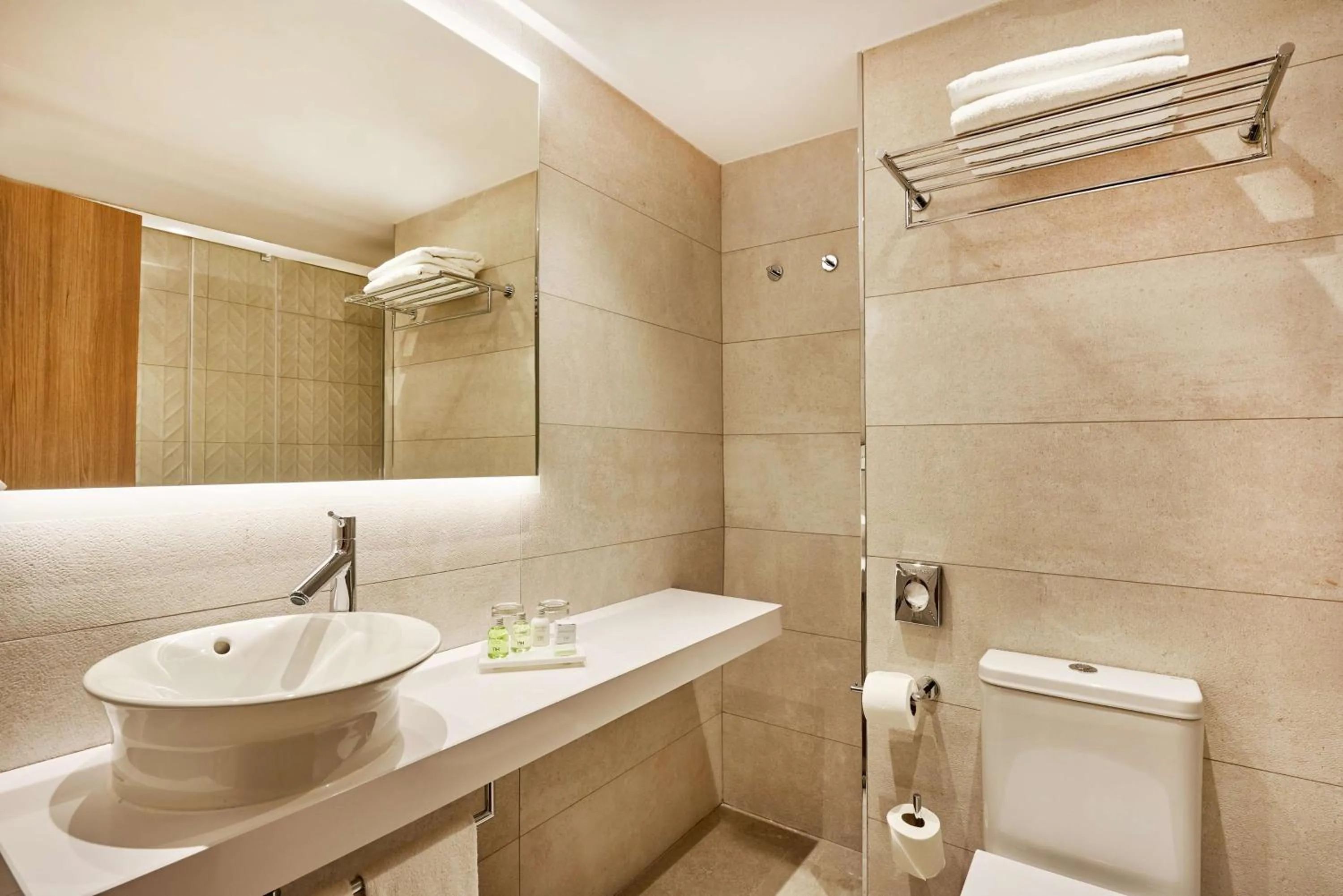 Bathroom in NH Sants Barcelona