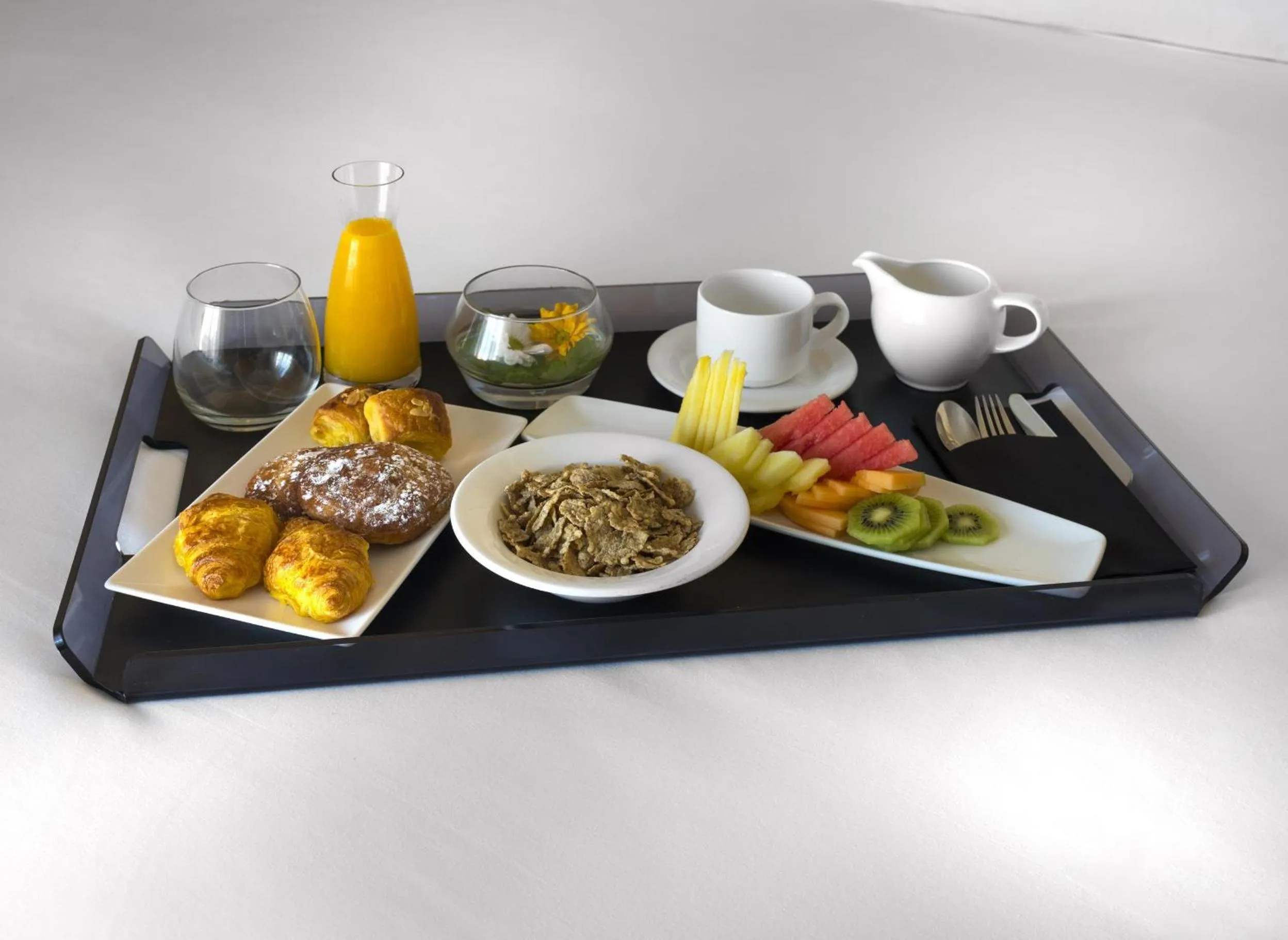 Bedroom in NH Barcelona Eixample