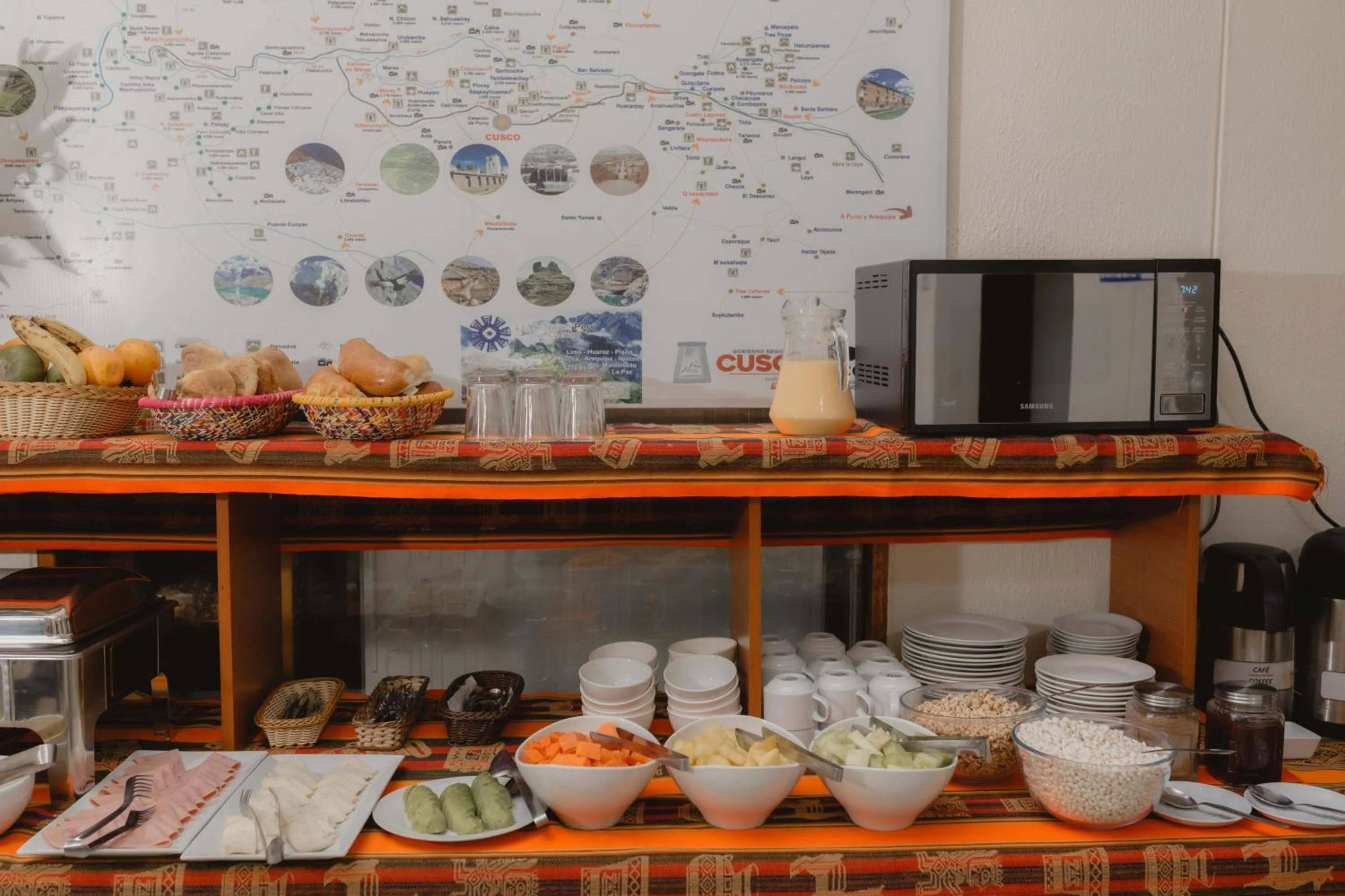 Buffet breakfast in Quechua ApartHotel