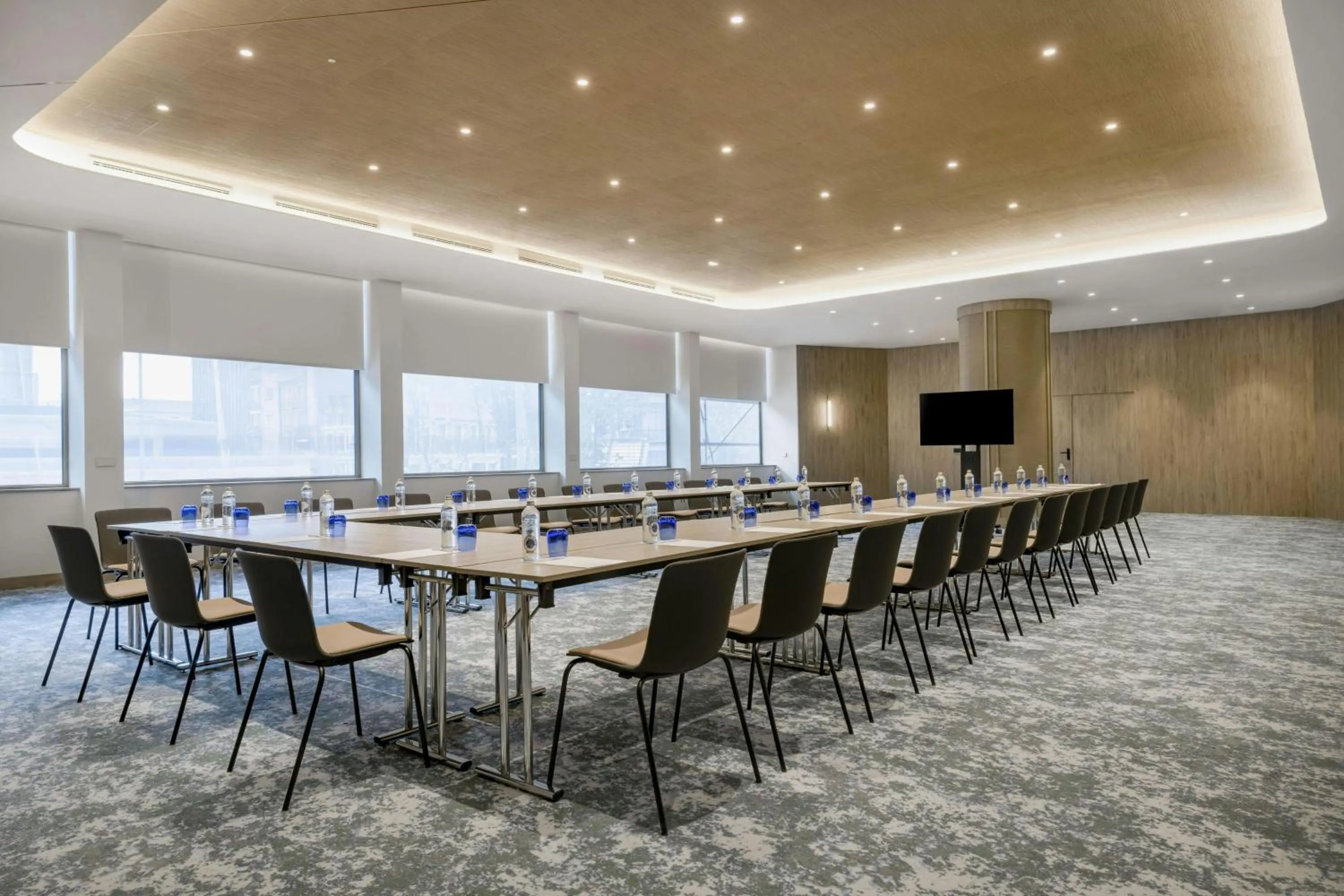 Meeting/conference room in Madrid Marriott Hotel Princesa Plaza