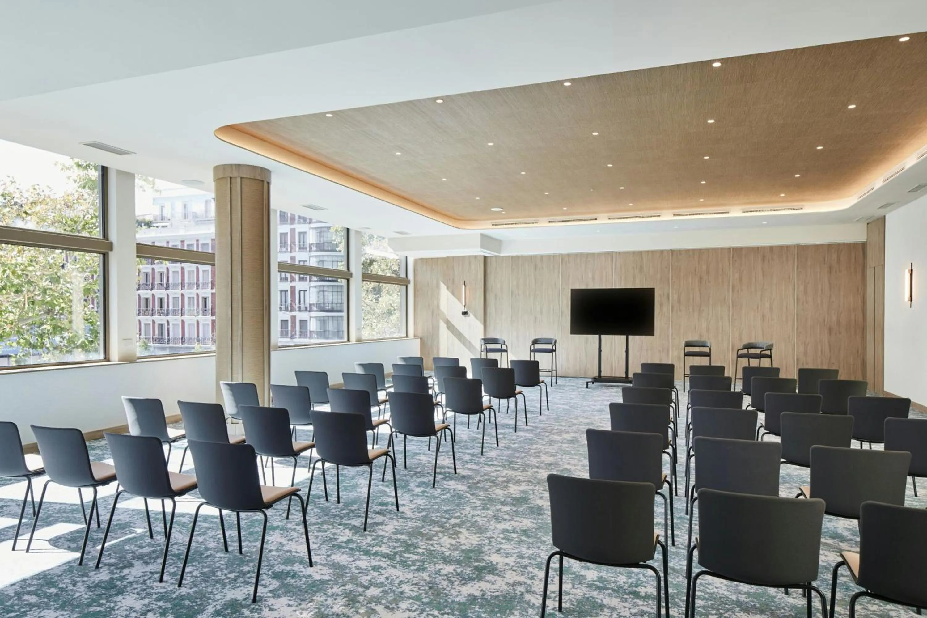 Meeting/conference room in Madrid Marriott Hotel Princesa Plaza