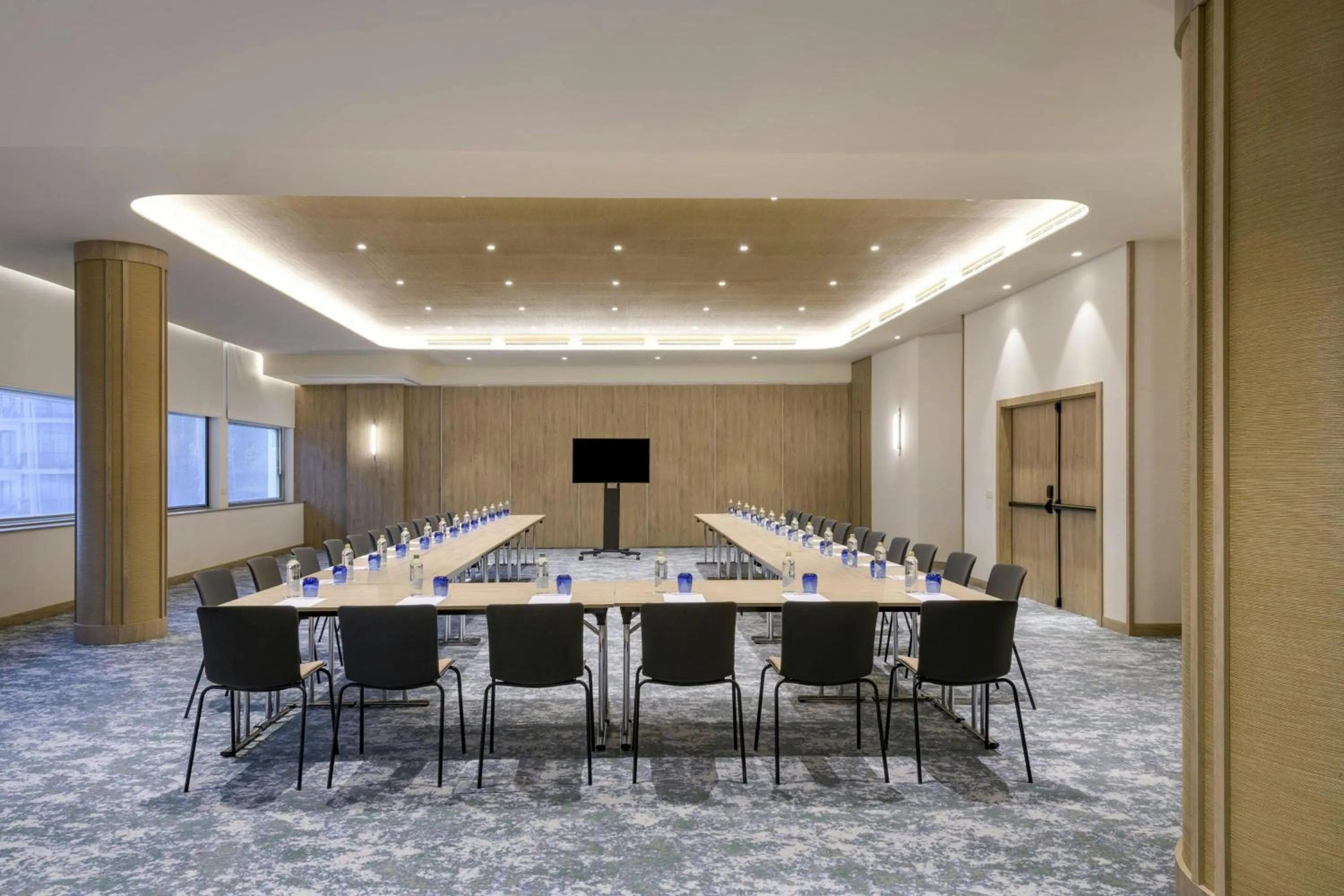 Meeting/conference room in Madrid Marriott Hotel Princesa Plaza