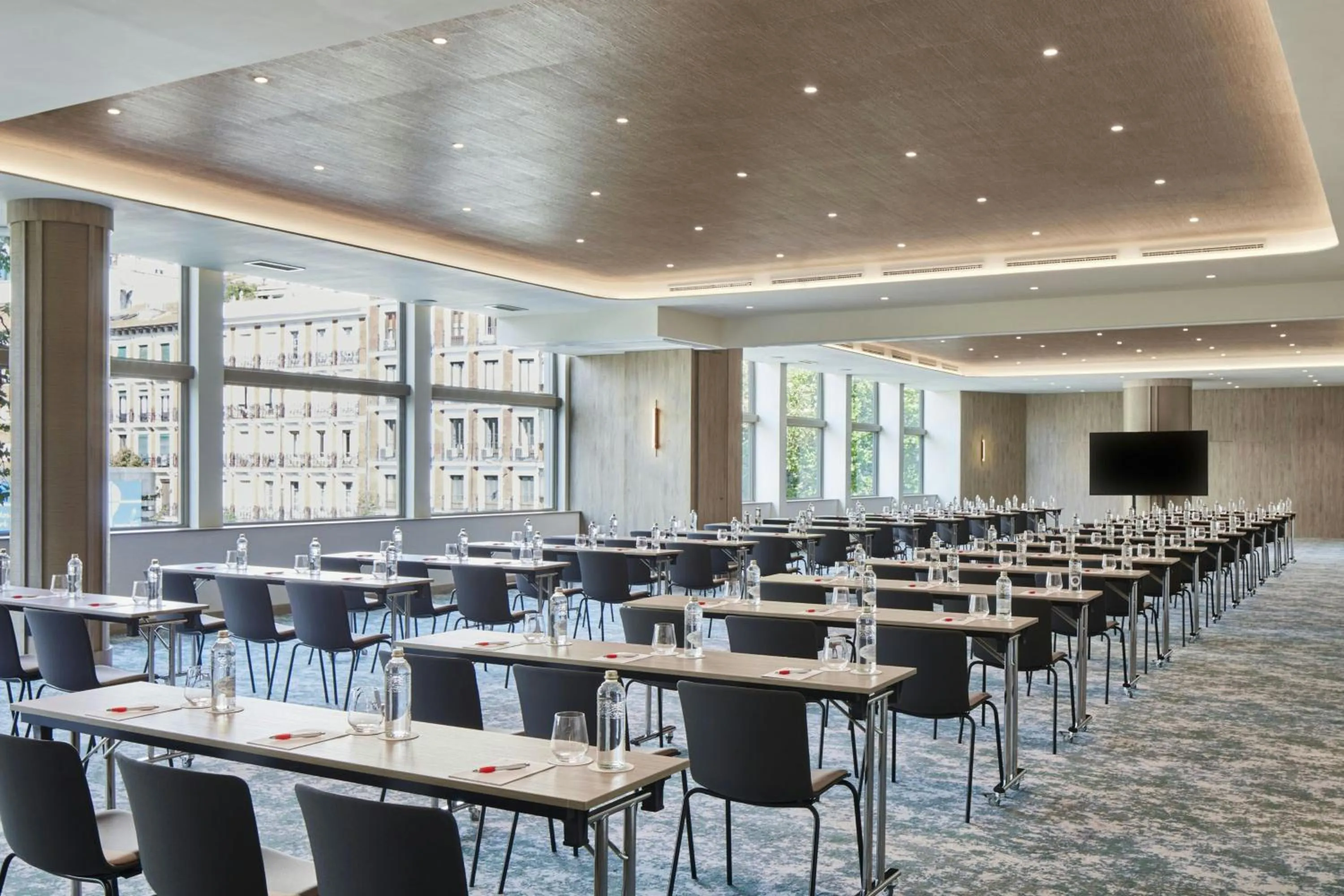 Meeting/conference room in Madrid Marriott Hotel Princesa Plaza