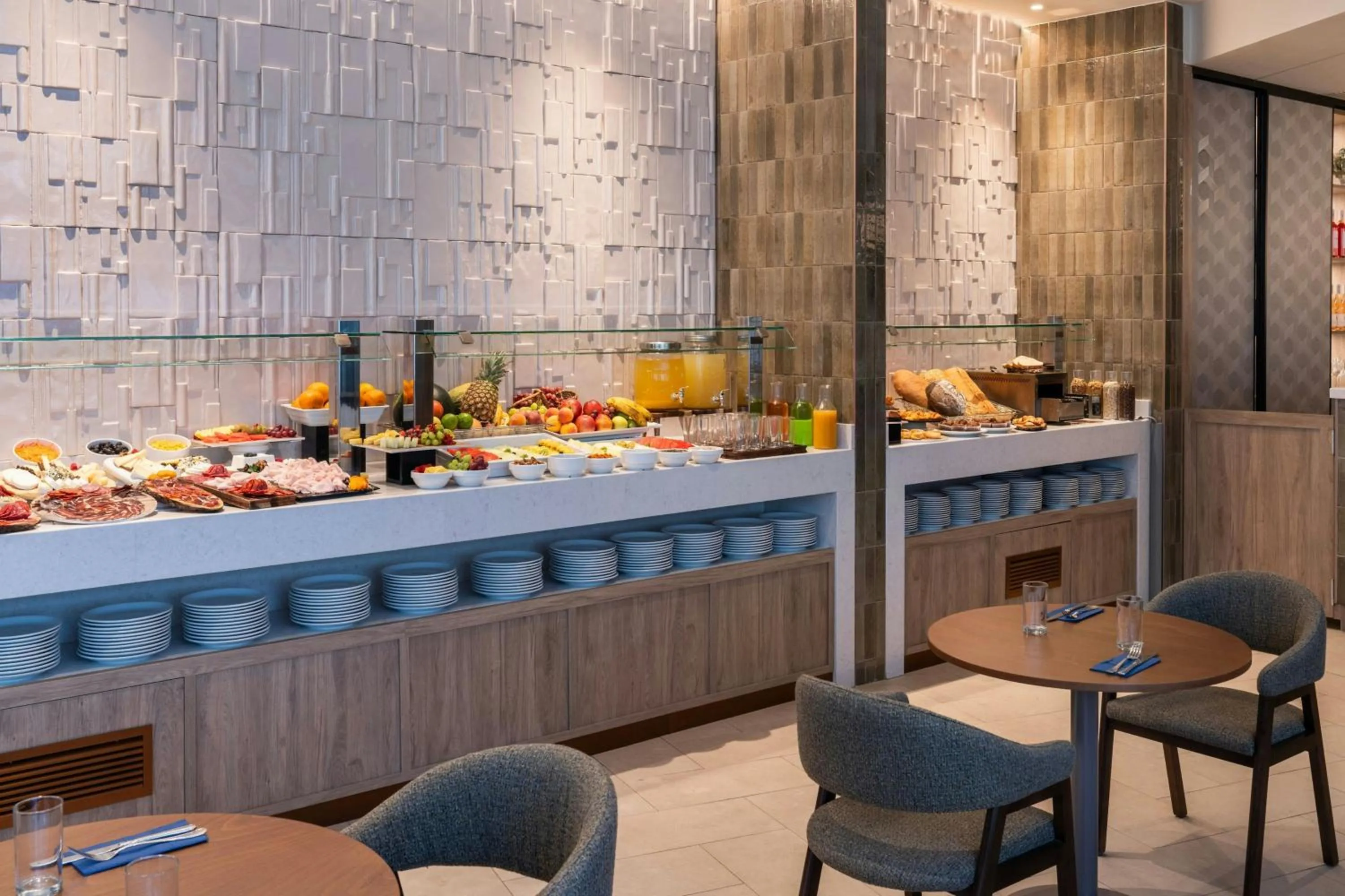 Breakfast in Madrid Marriott Hotel Princesa Plaza