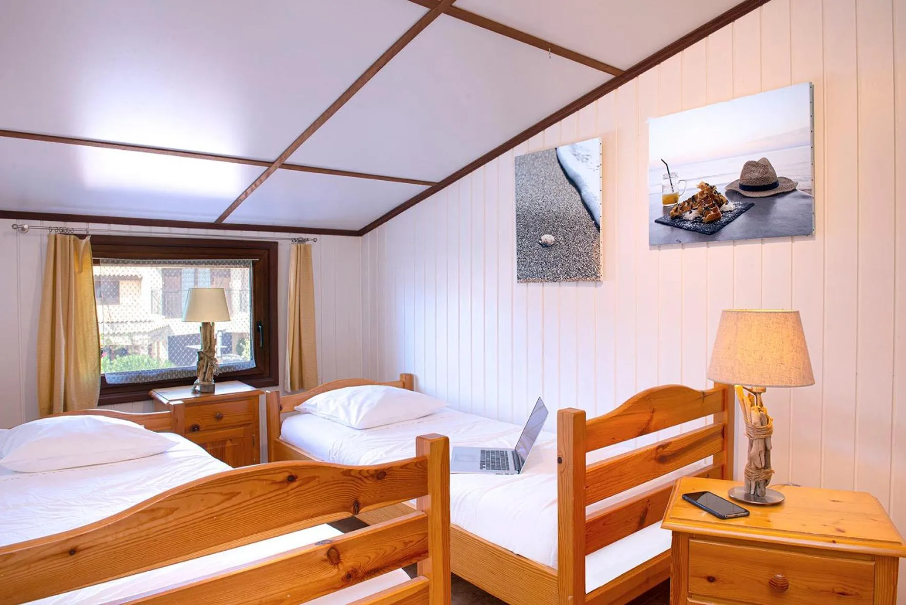 Bedroom, Bed in Les Tamaris et Les Portes du Soleil