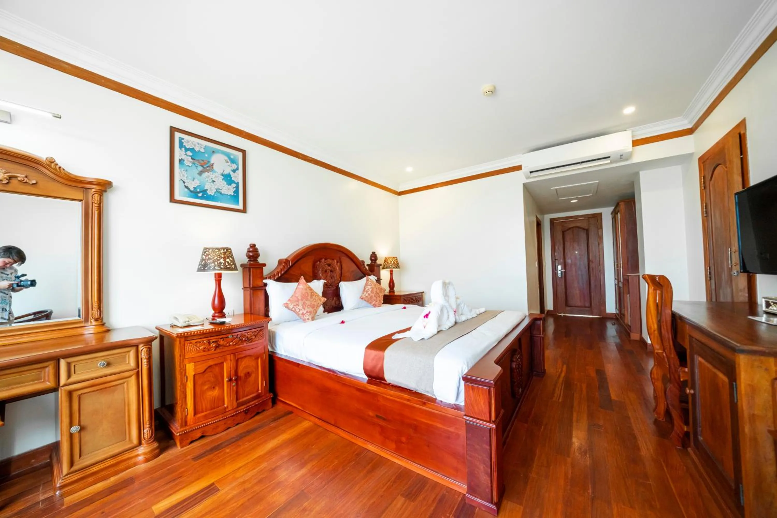 Bedroom, Bed in Pursat Riverside Hotel & Spa