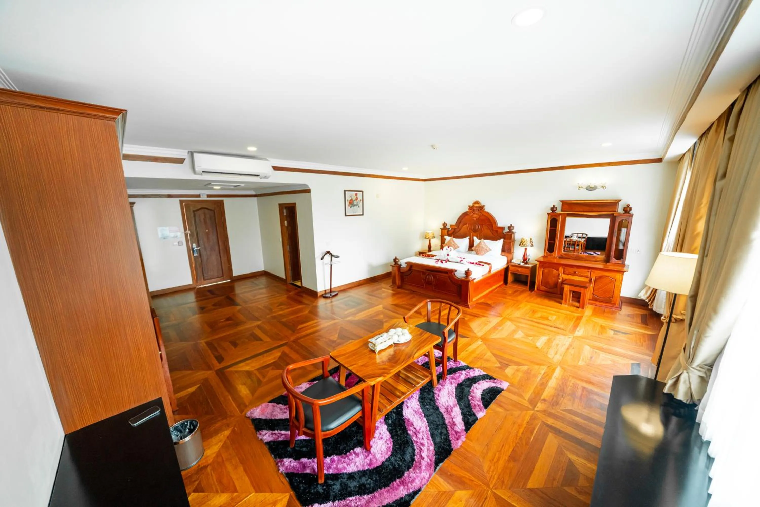 Seating area, Bed in Pursat Riverside Hotel & Spa