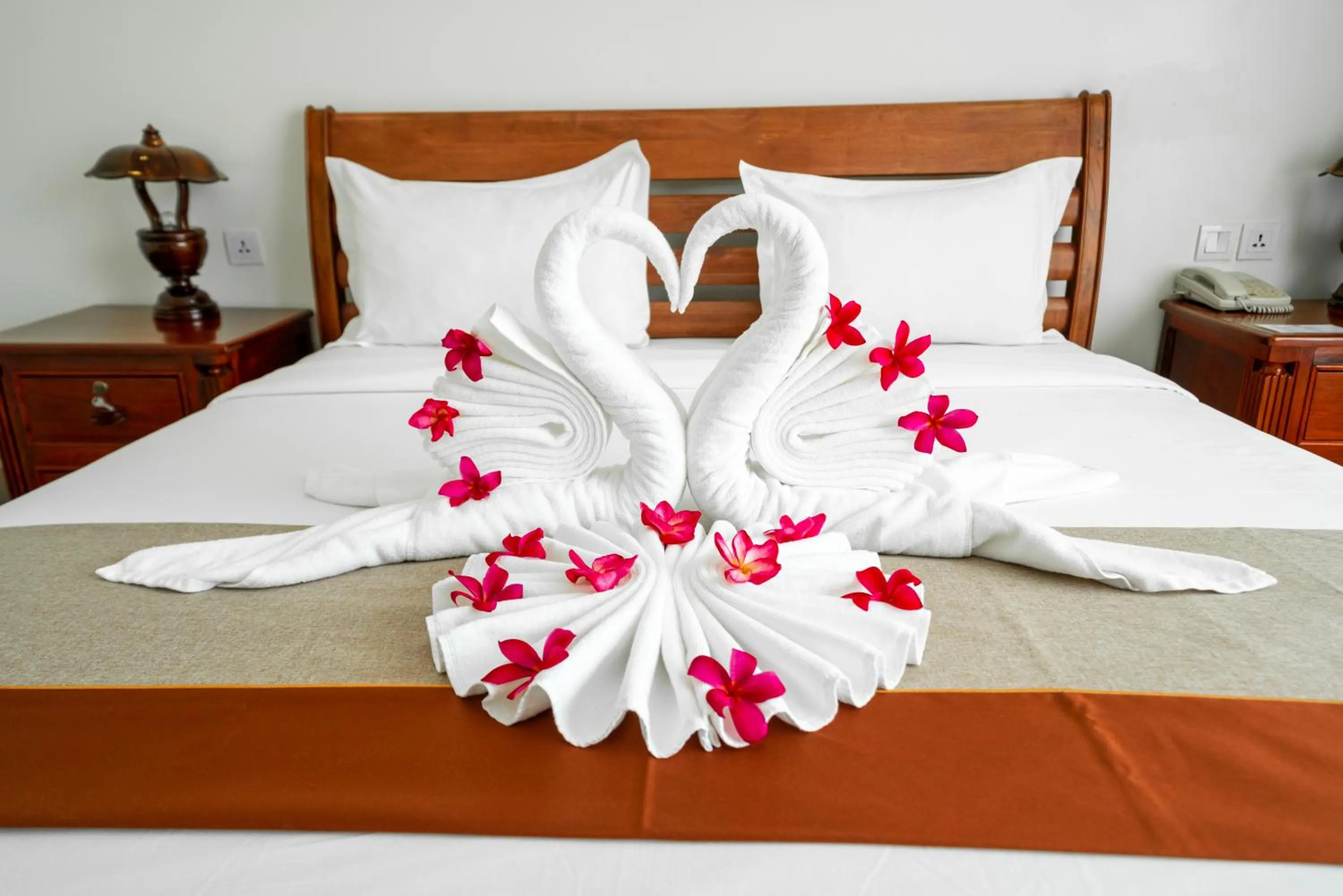 Bedroom, Bed in Pursat Riverside Hotel & Spa