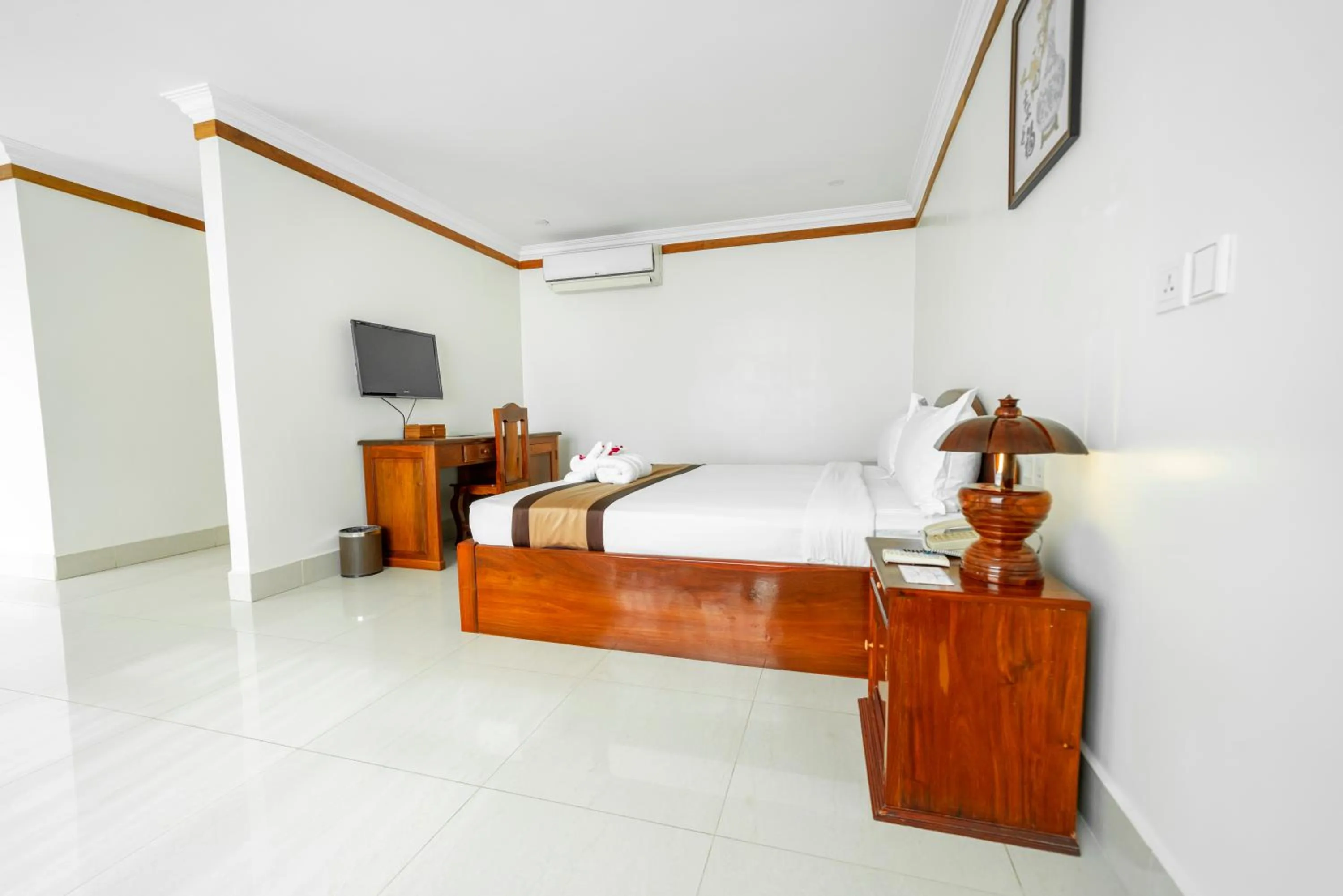 Bedroom in Pursat Riverside Hotel & Spa