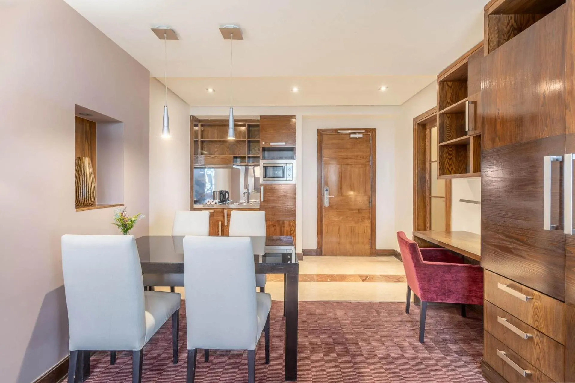 Eurostars Suites Mirasierra