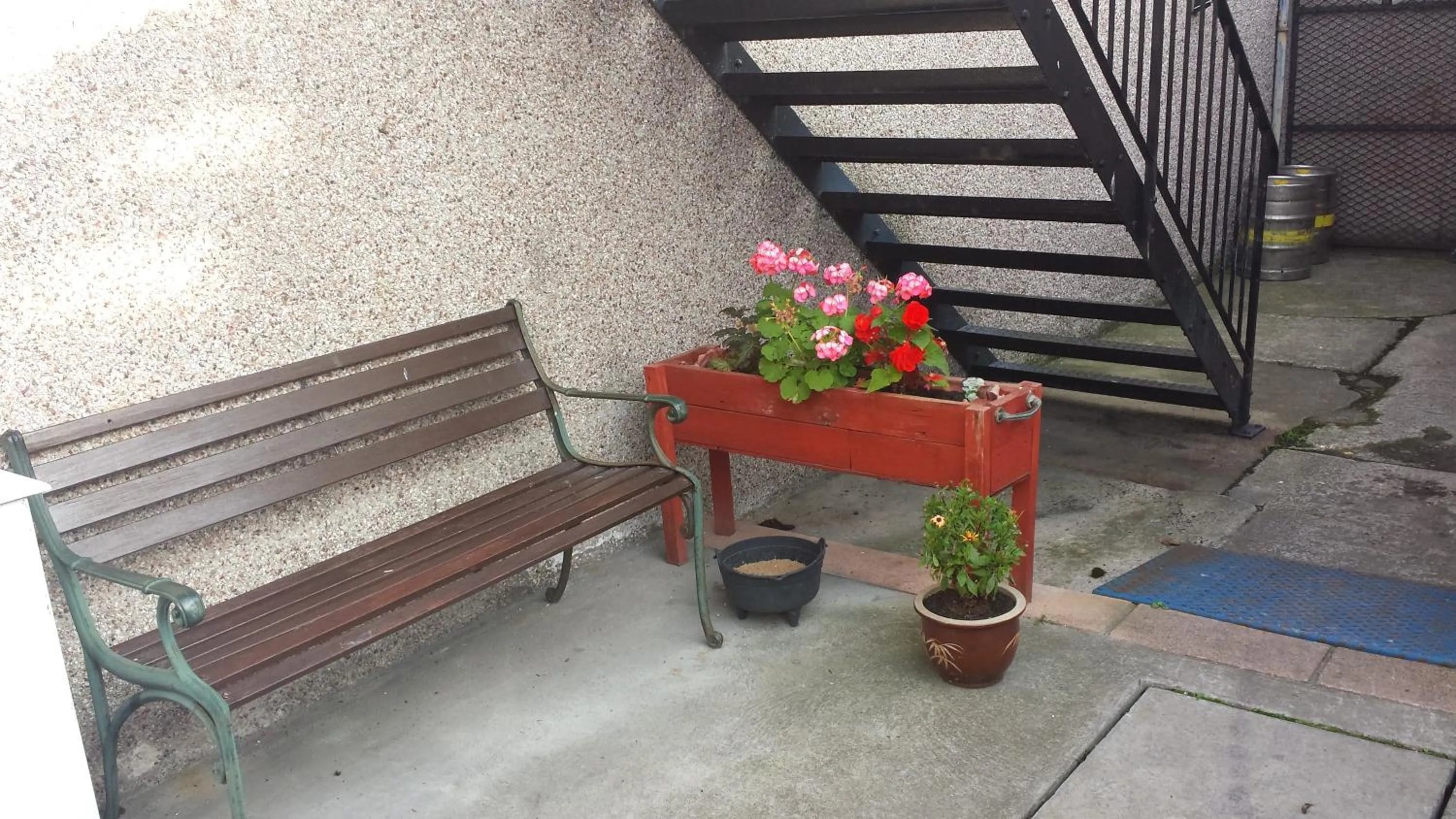 Facade/entrance in The Station