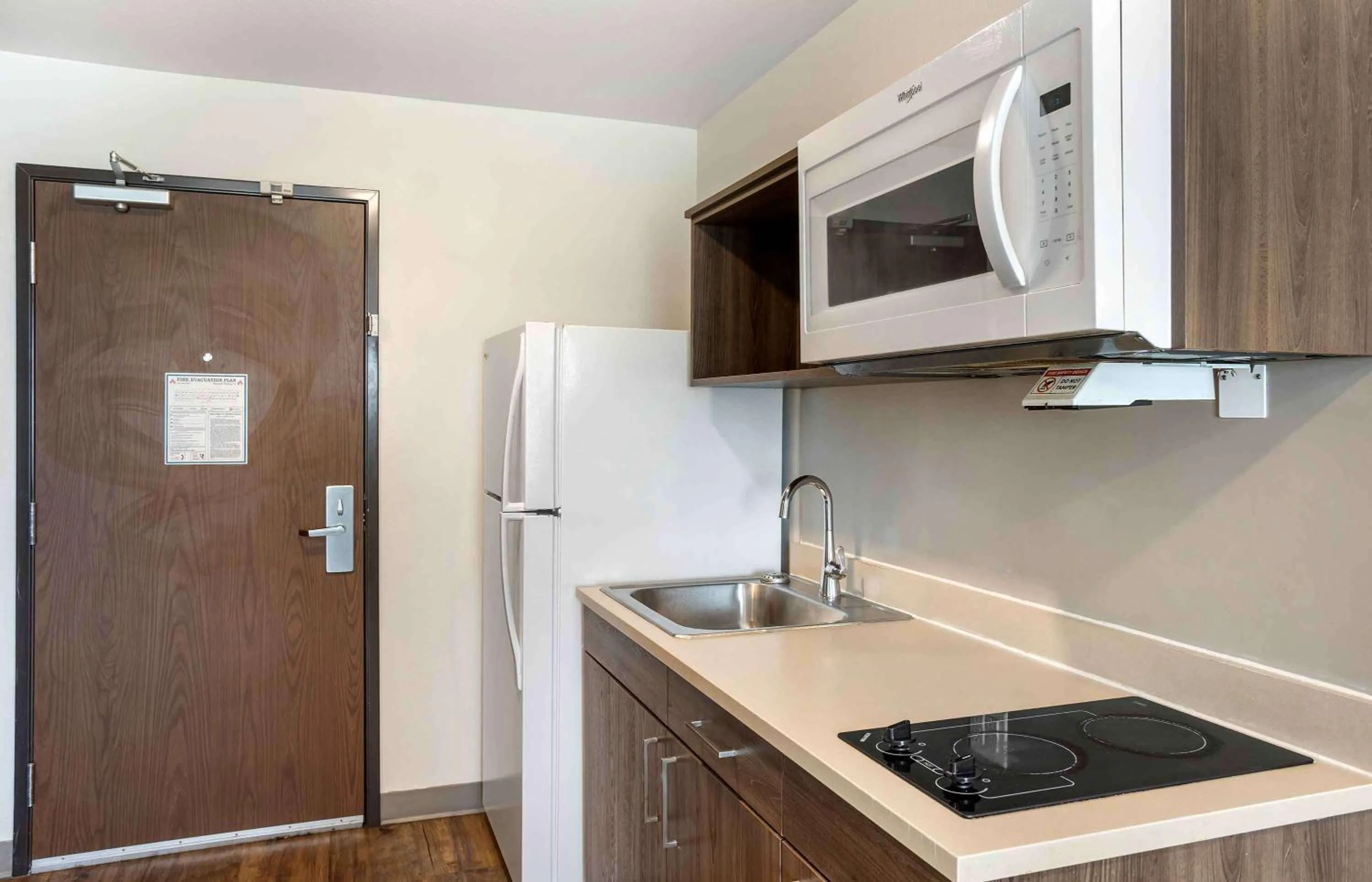 Bedroom in Extended Stay America Suites - Philadelphia - Plymouth Meeting - West