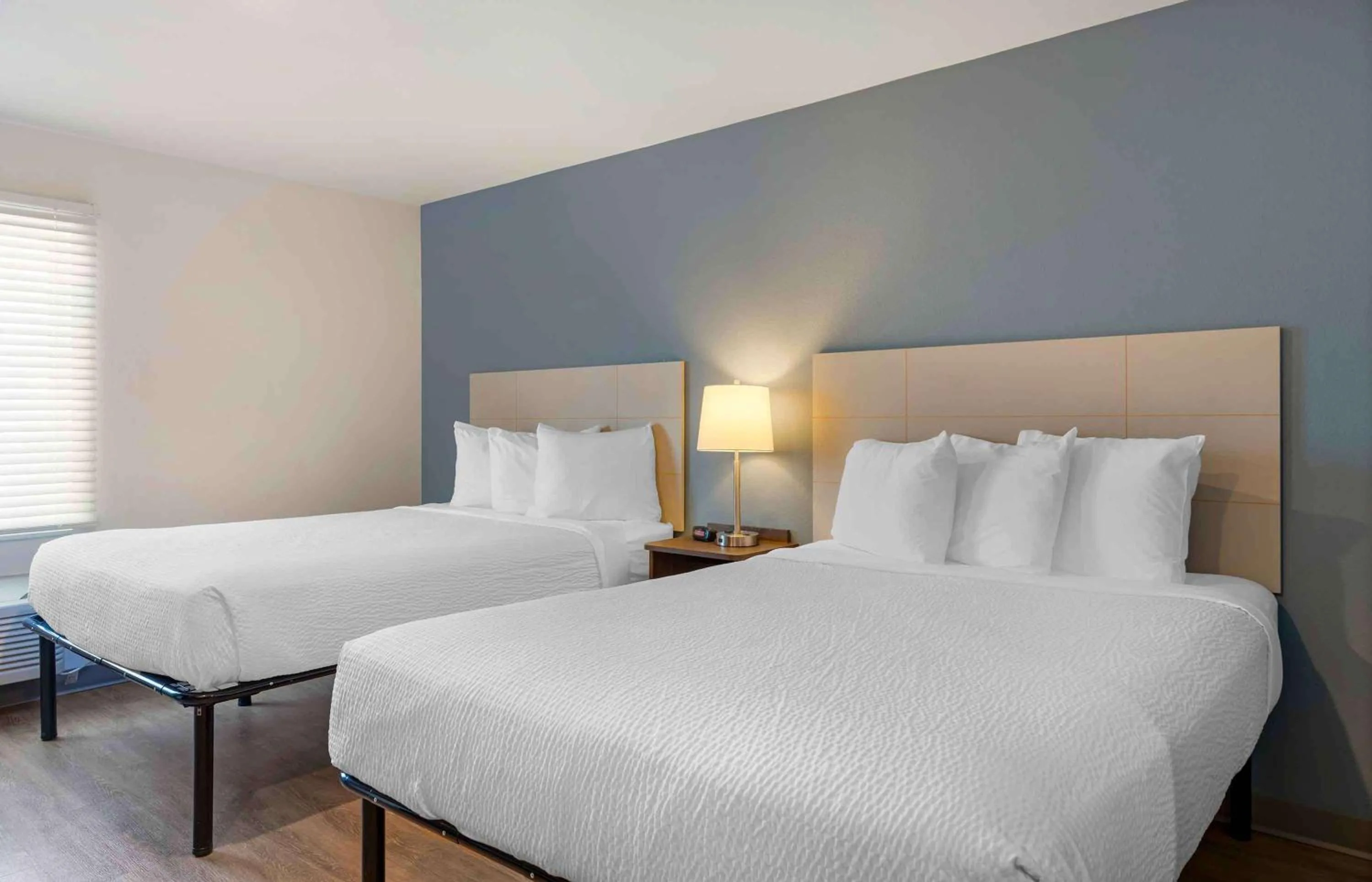 Bedroom, Bed in Extended Stay America Suites - Norco