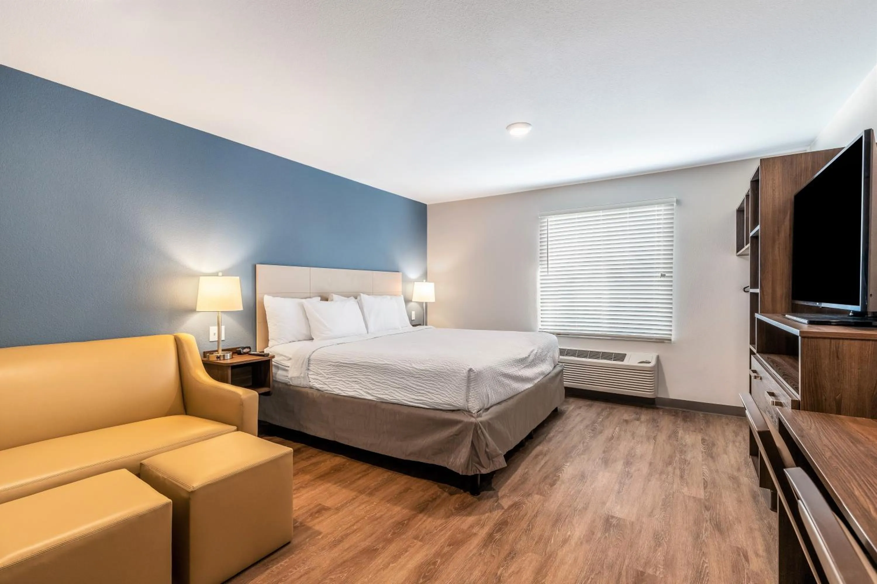 Bed in Extended Stay America Suites - Norco