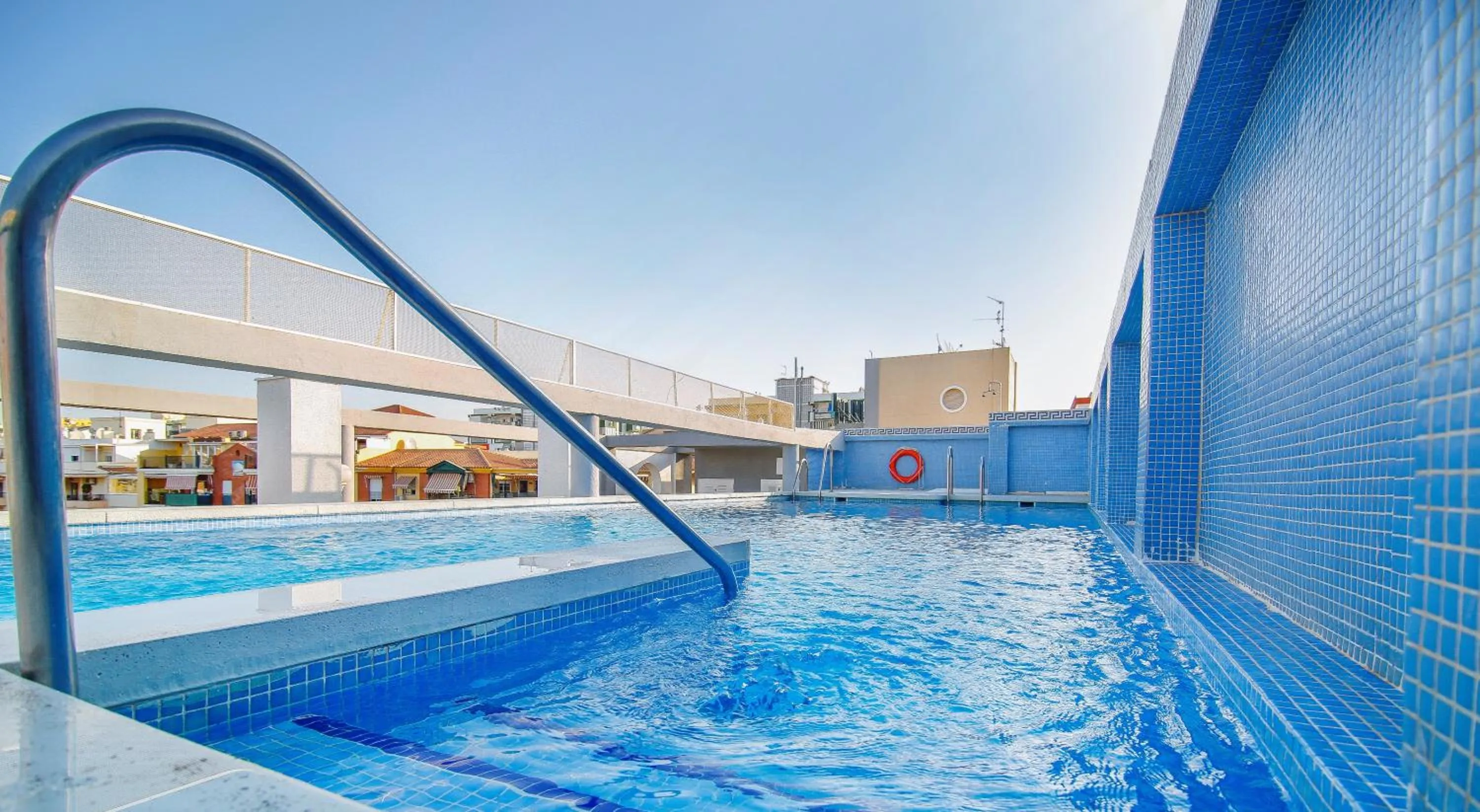 Swimming pool in Mainake Costa del Sol