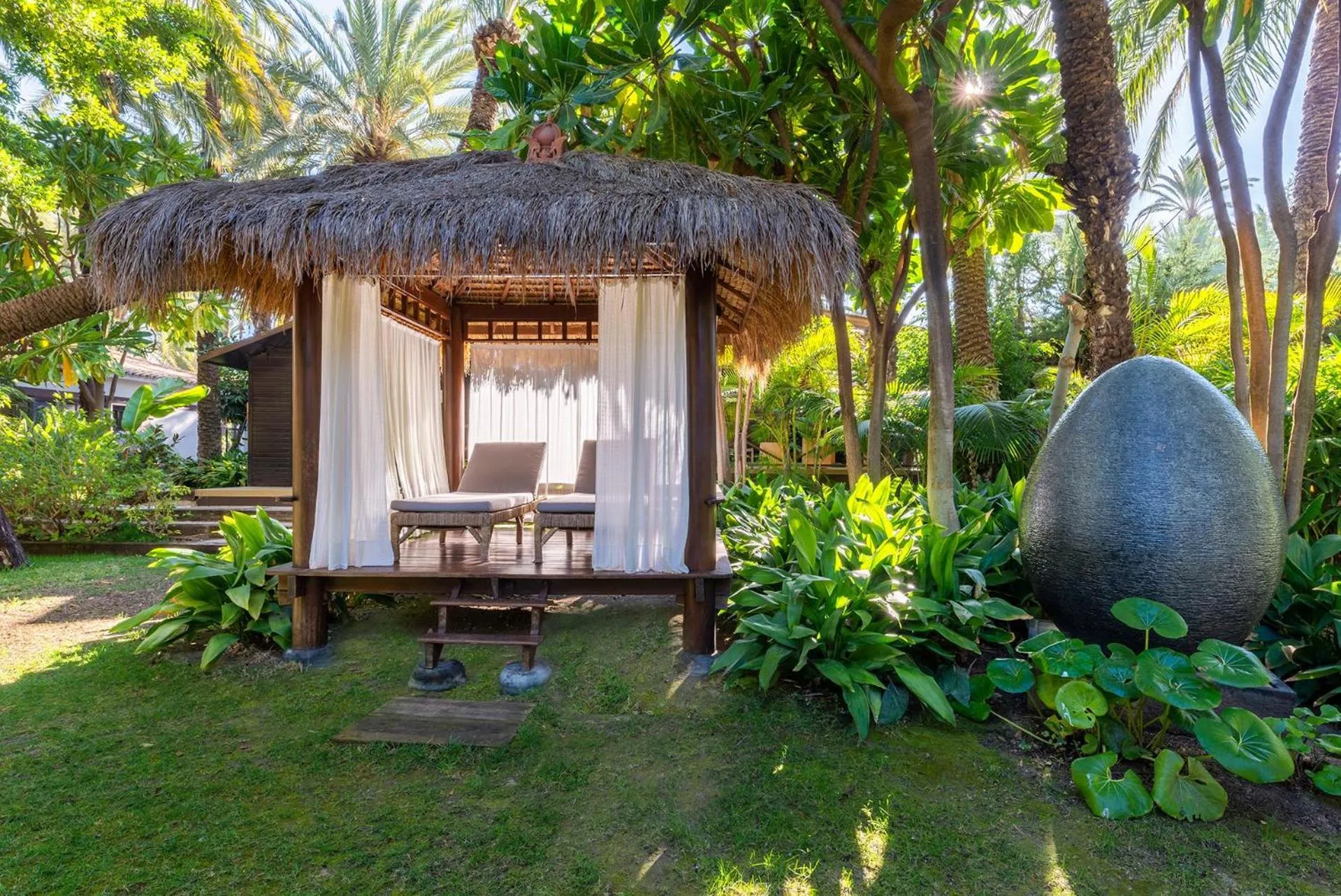 Garden in Hotel Huerto del Cura