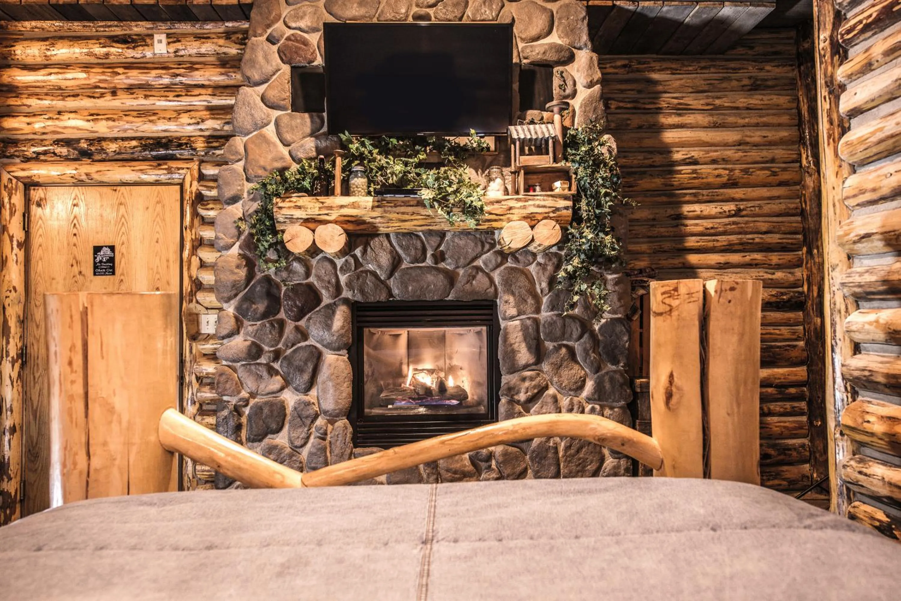 flat iron in The Anniversary Inn - Fifth South