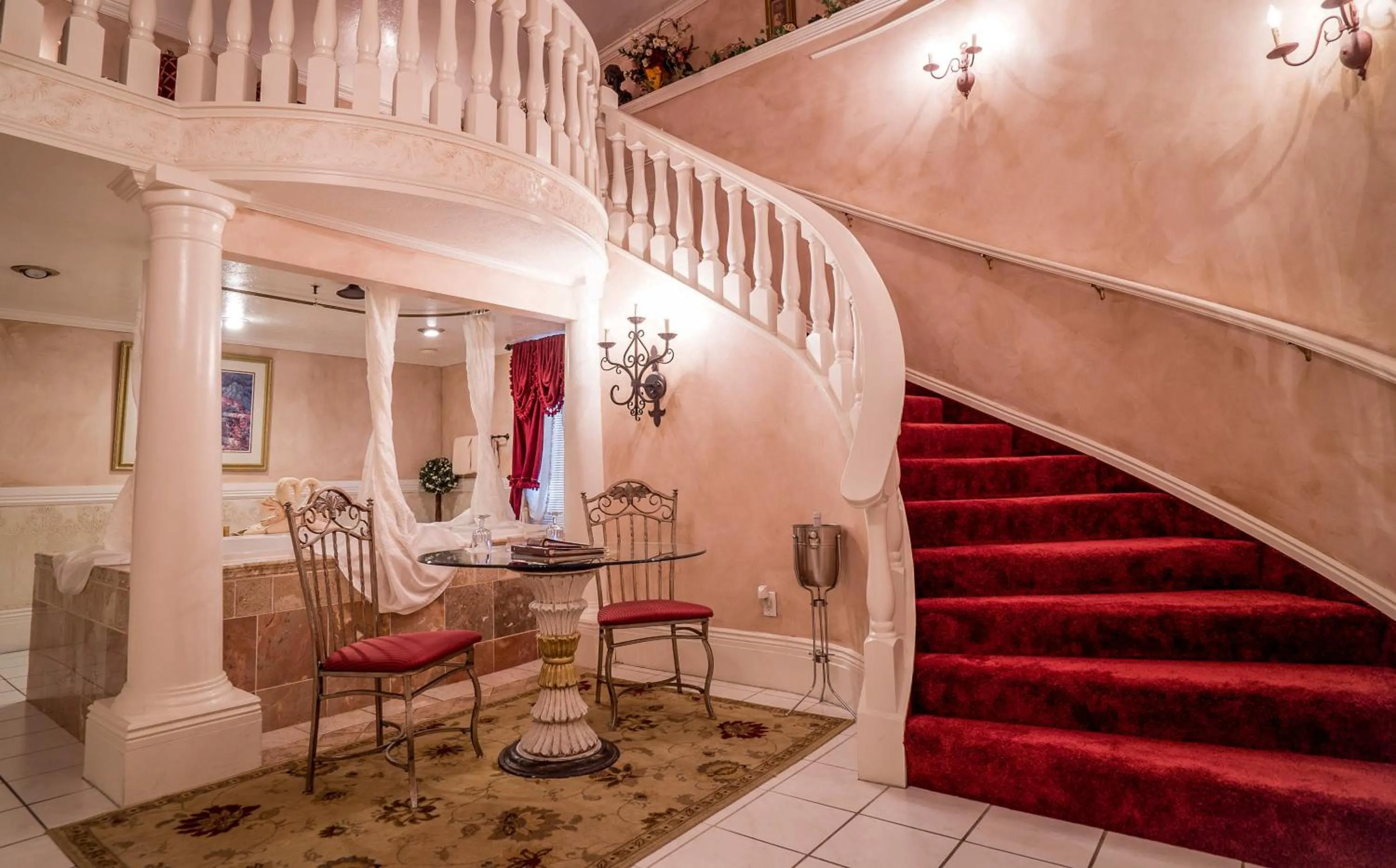 Seating area in The Anniversary Inn - Fifth South