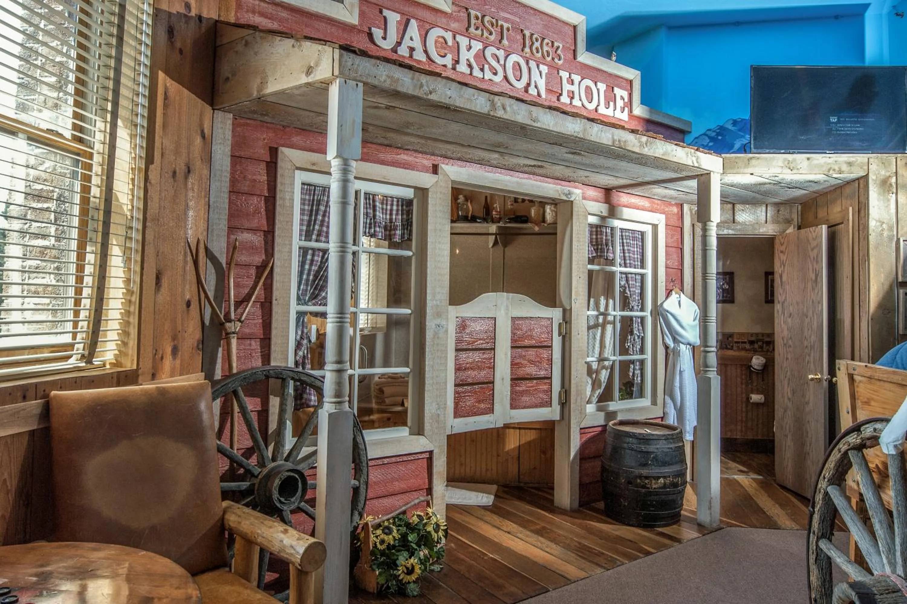 Seating area in The Anniversary Inn - Fifth South