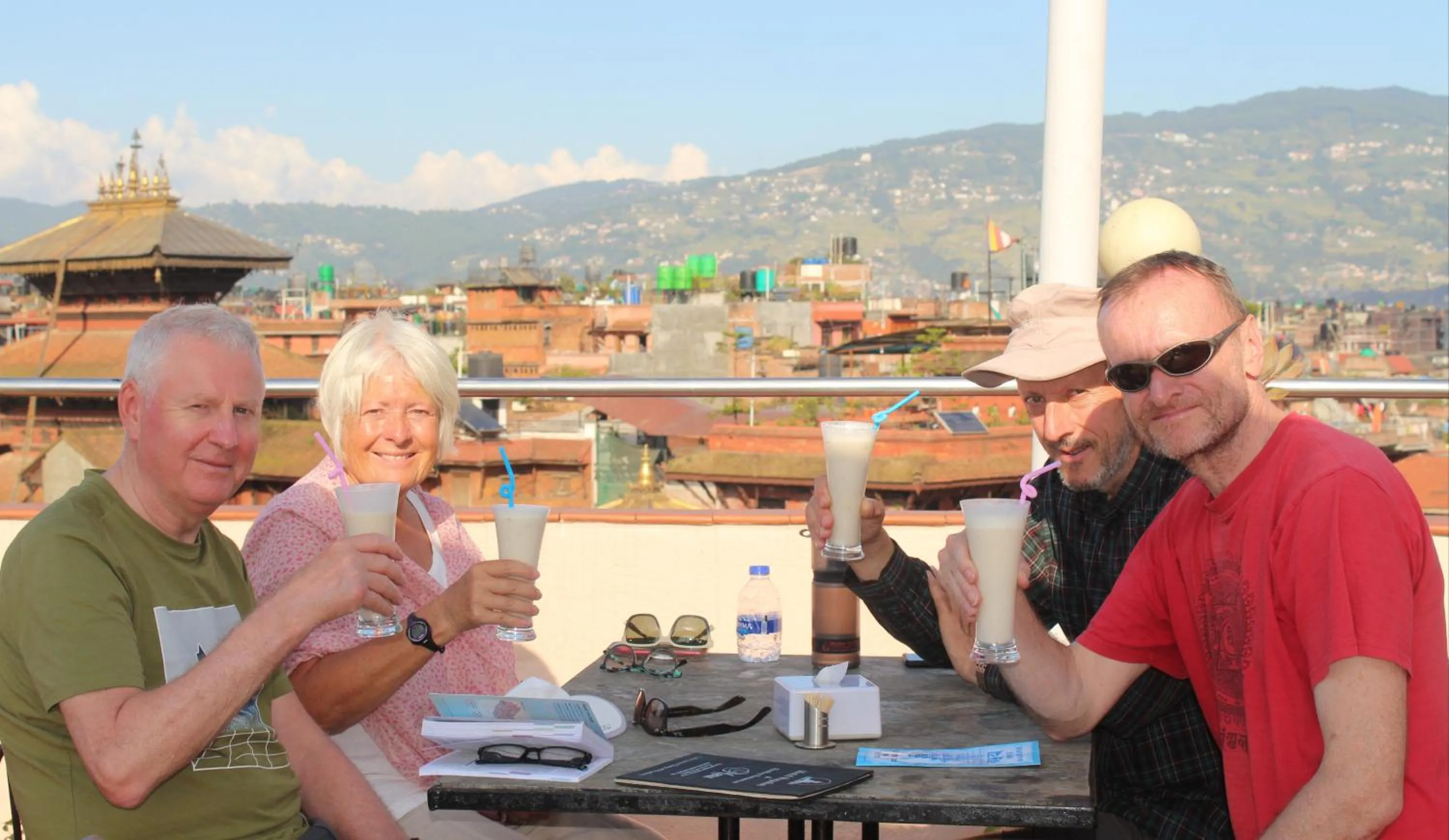 Restaurant/places to eat in HOTEL RUPAKOT AND ROOFTOP RESTAURANT