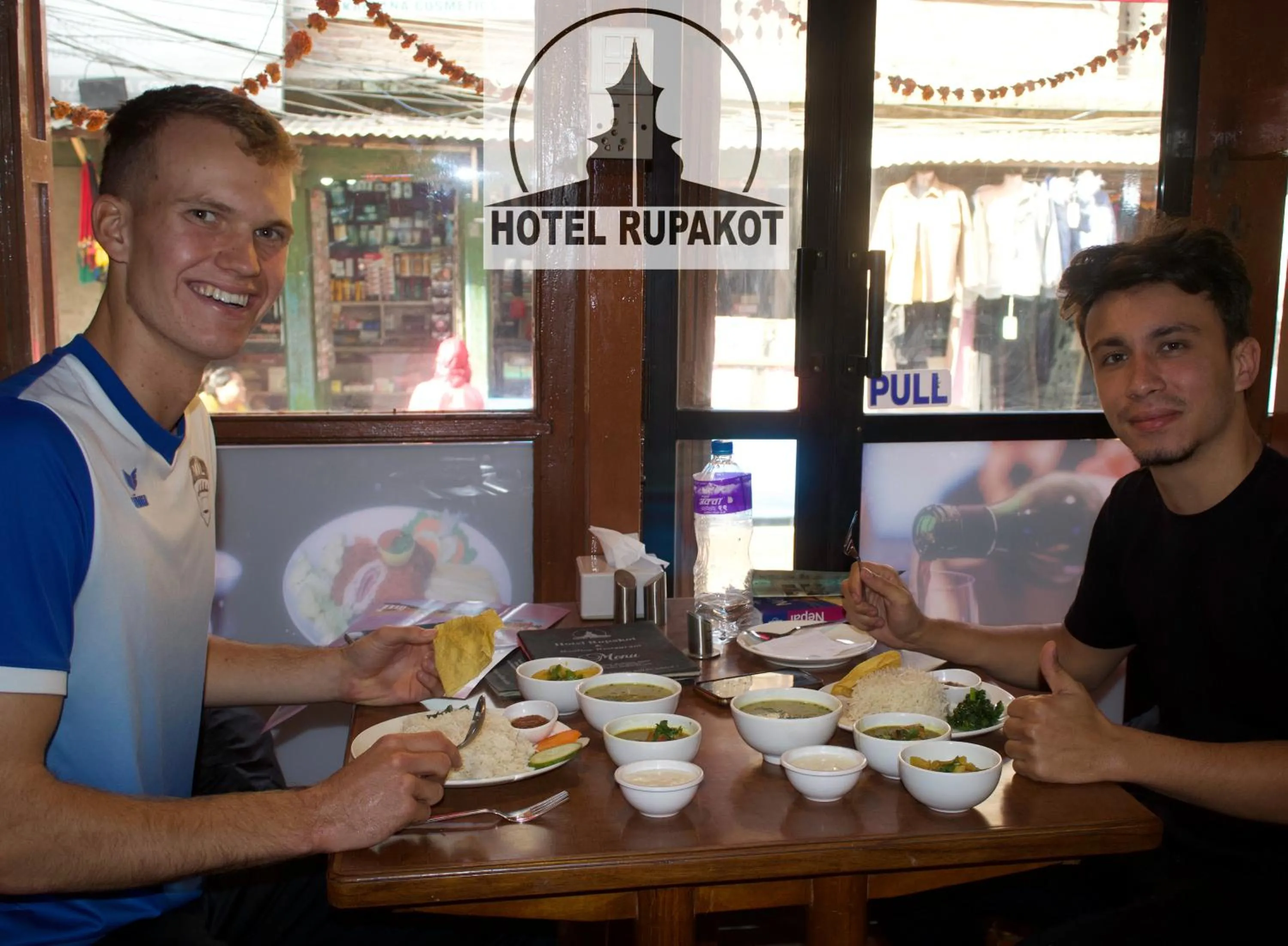 Restaurant/places to eat in HOTEL RUPAKOT AND ROOFTOP RESTAURANT