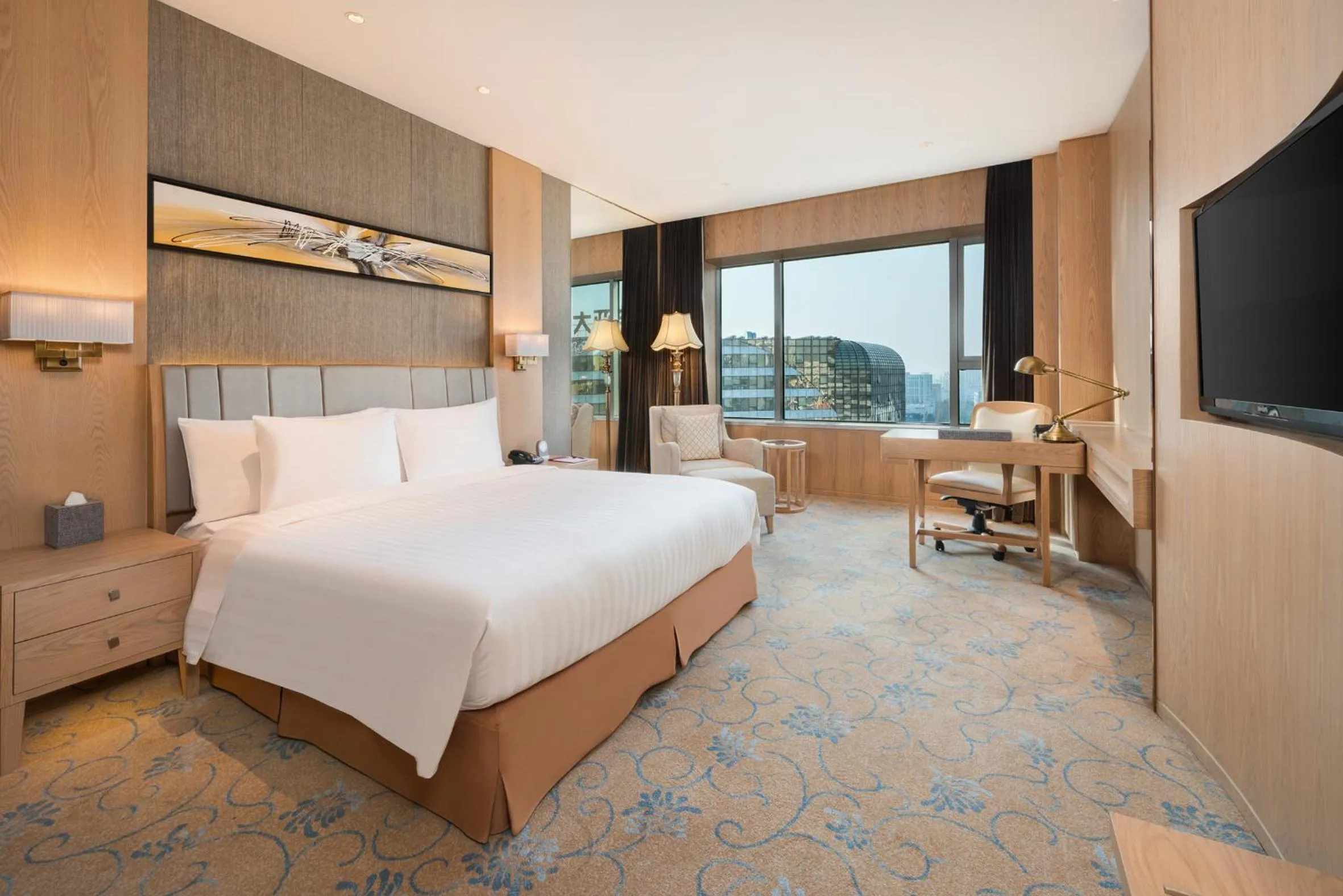 Bedroom, Bed in Crowne Plaza Shanghai Noah Square by IHG