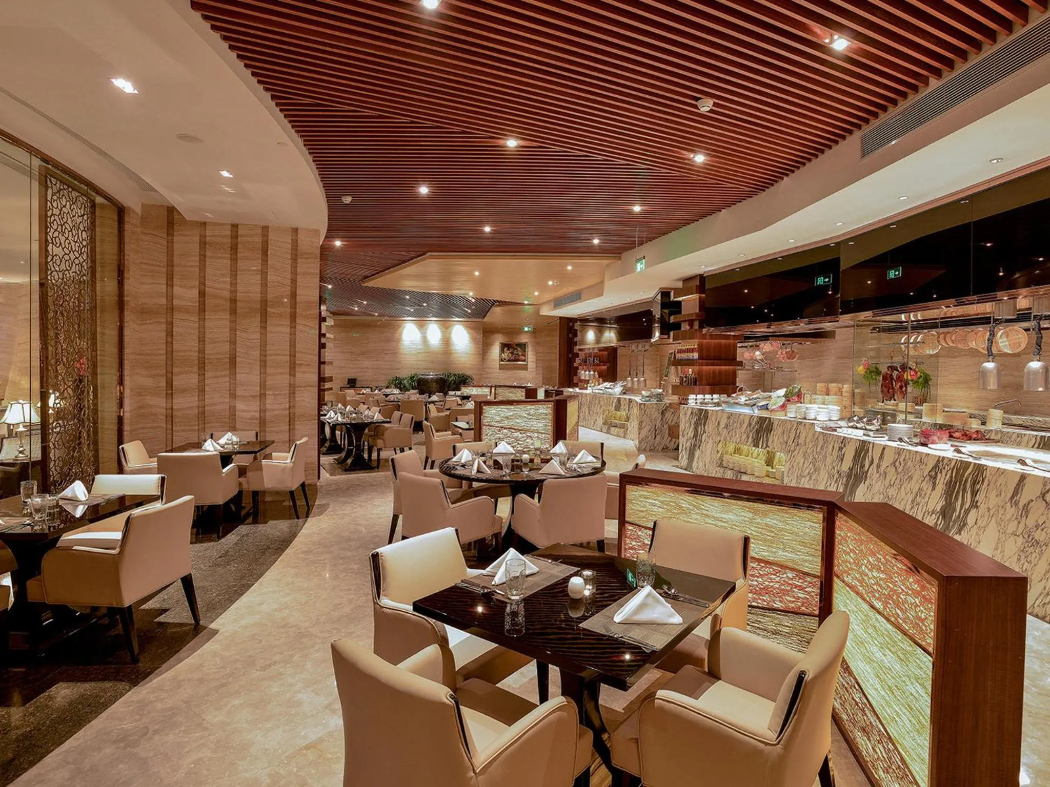 Restaurant/places to eat in Crowne Plaza Shanghai Noah Square by IHG