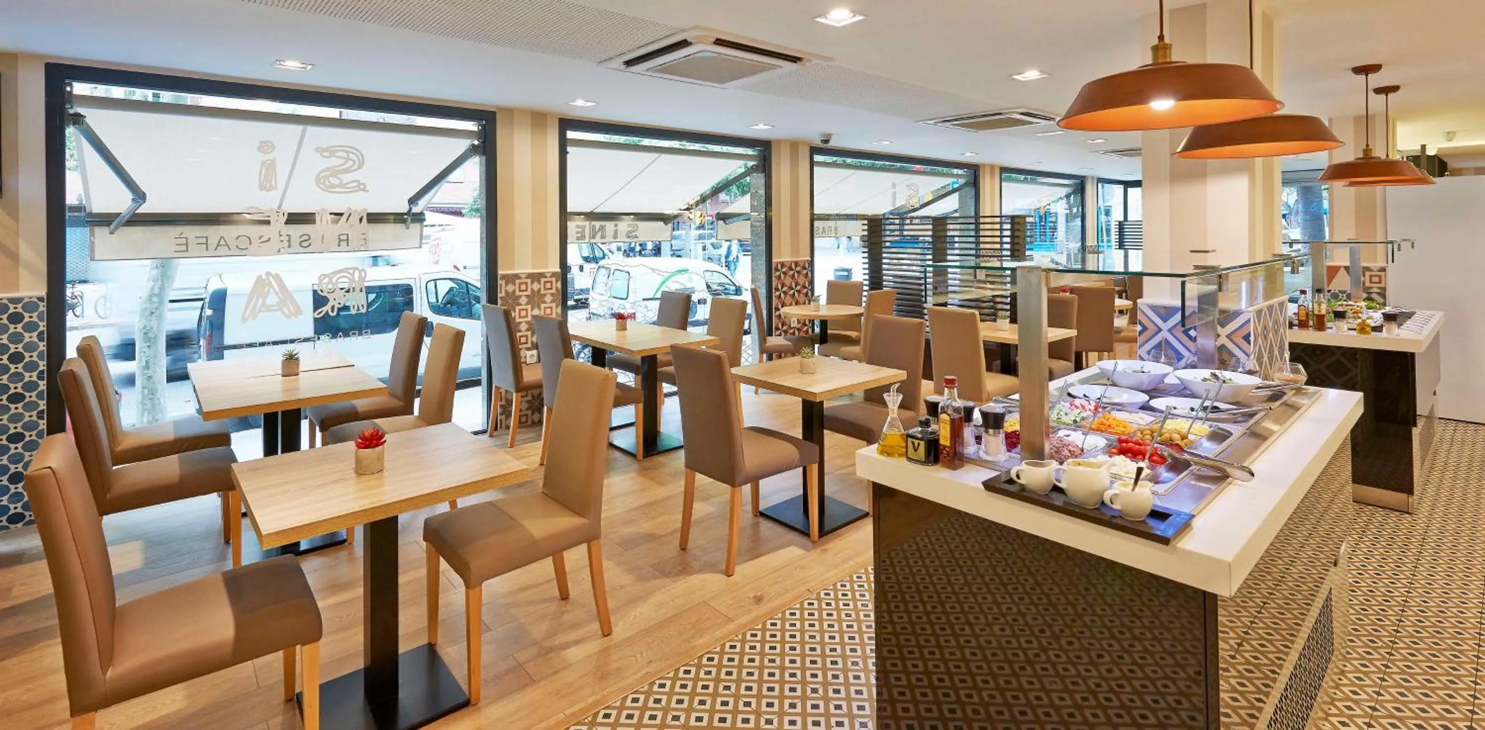 Breakfast in NH Barcelona Les Corts