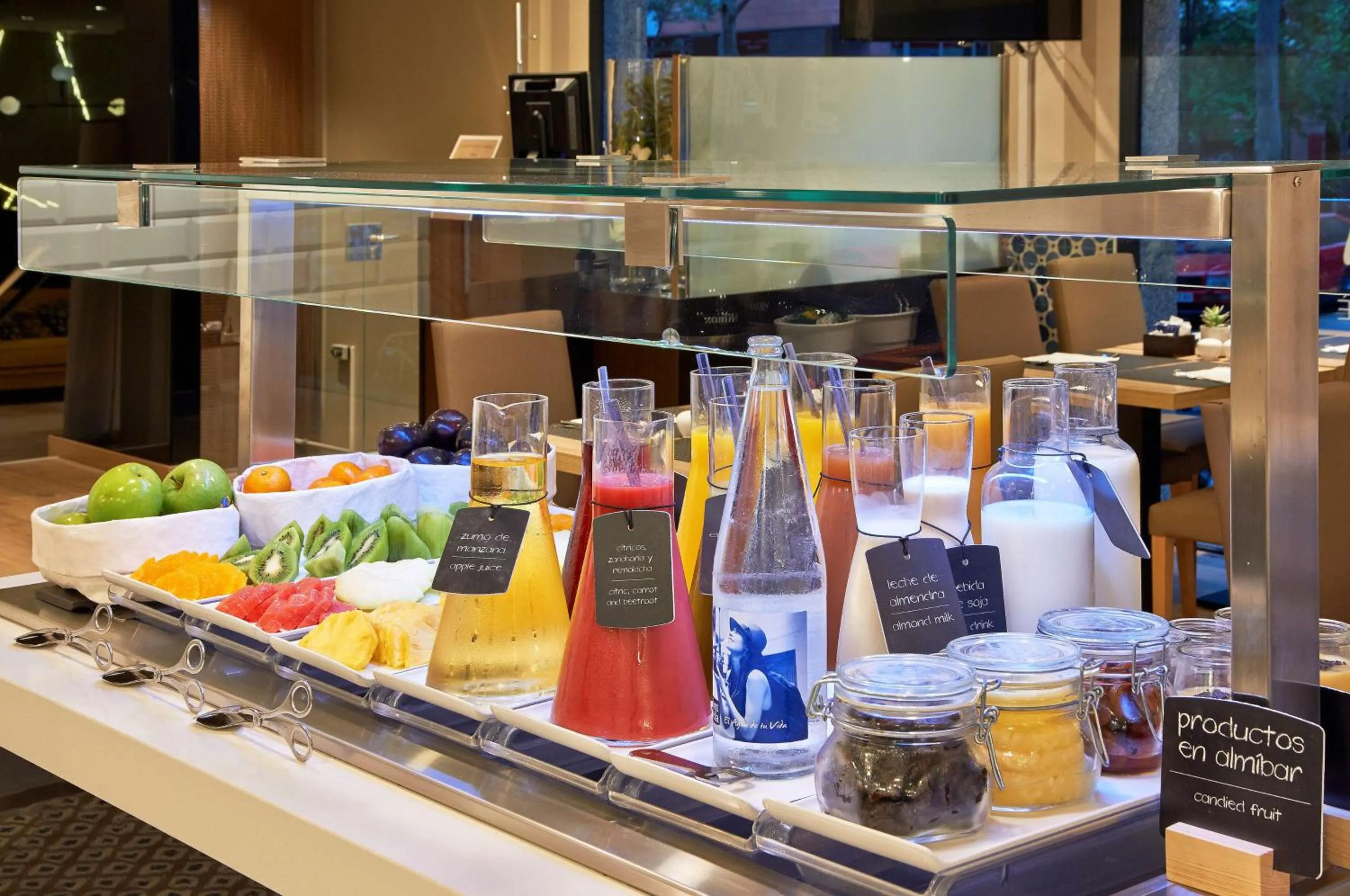 Restaurant/places to eat in NH Barcelona Les Corts