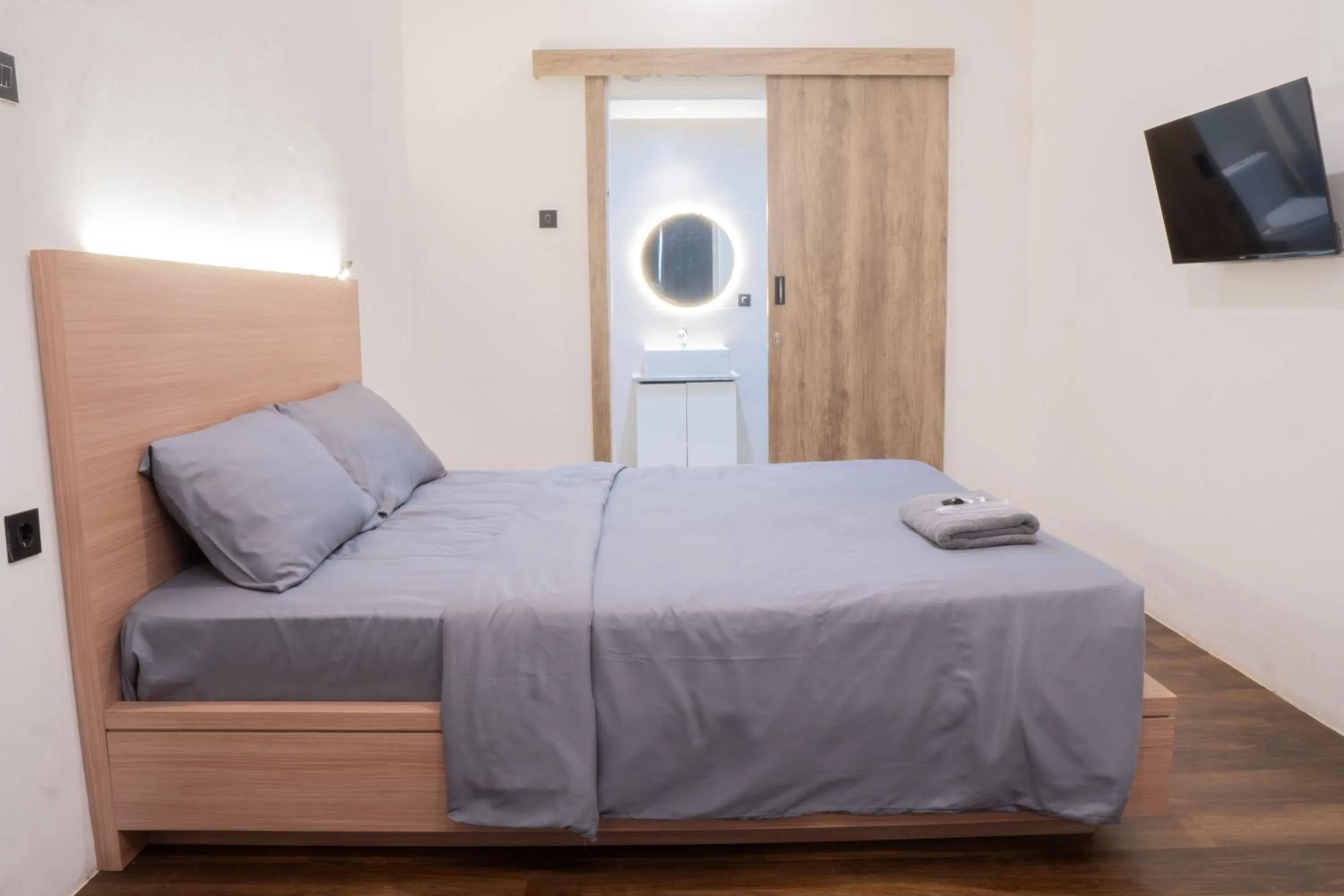 Bed in DS Colive Sinabung