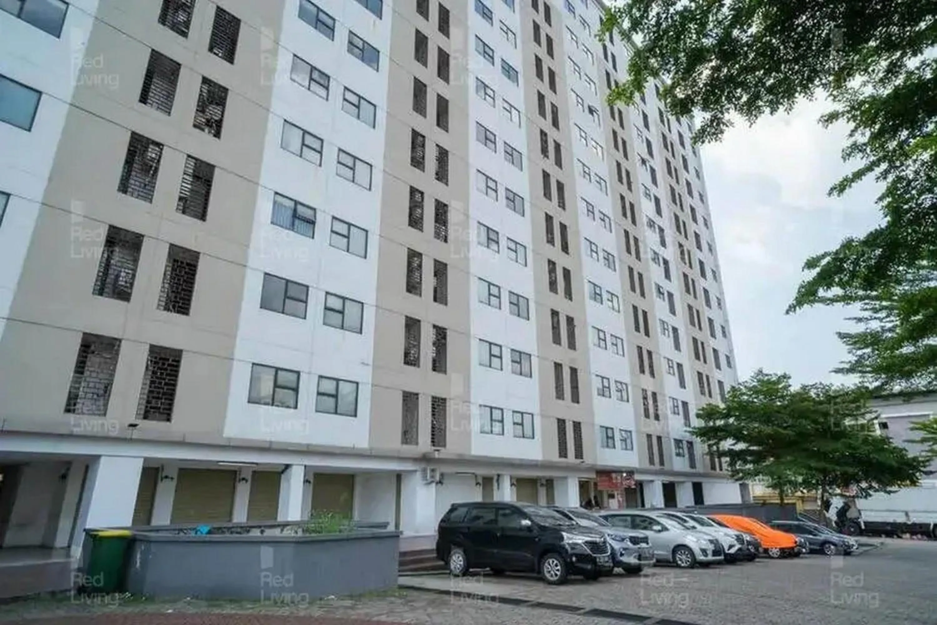 Property building in RedLiving Apartemen 19 Avenue - Amanah Room
