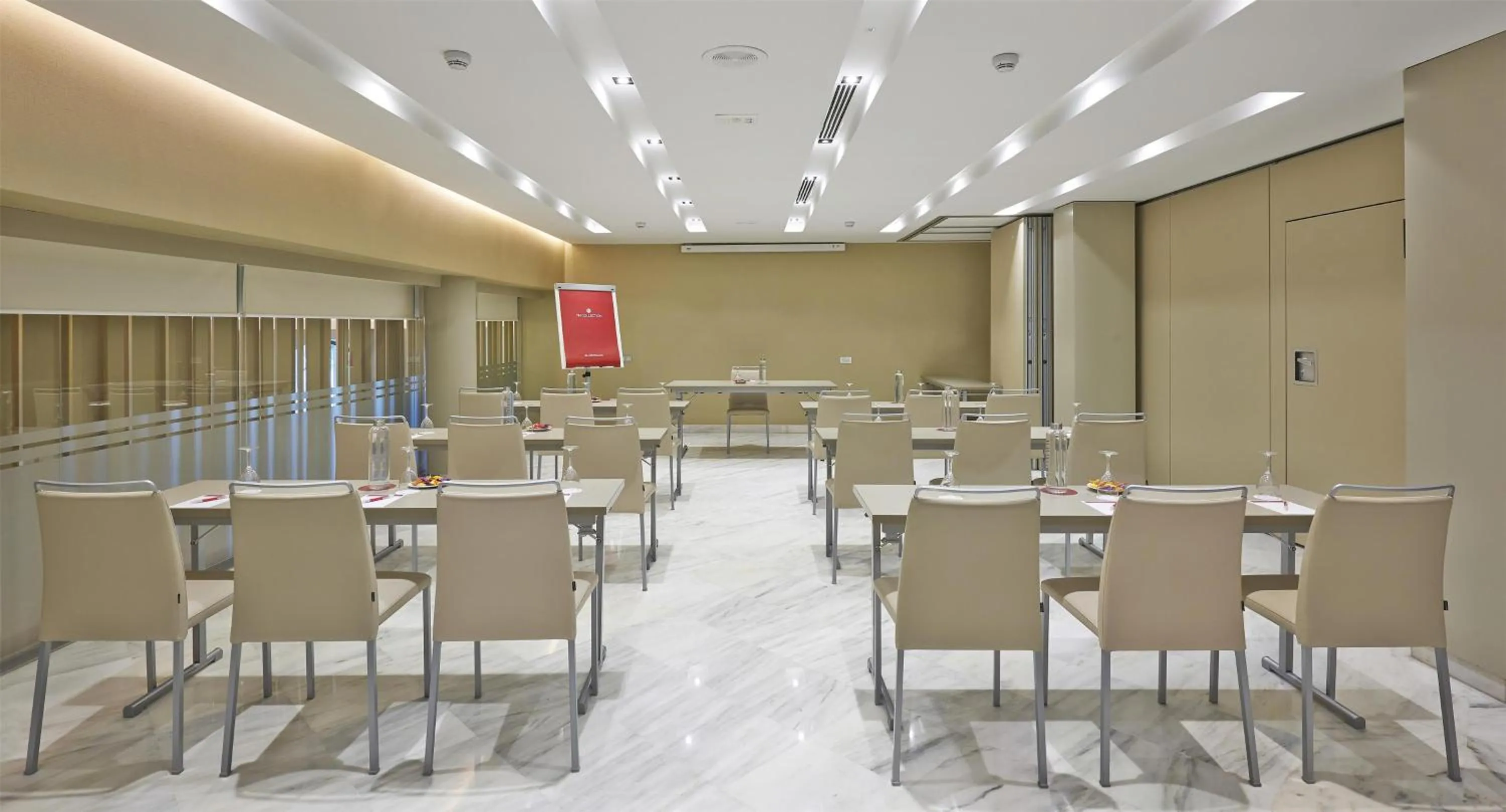 Meeting/conference room in NH Collection Barcelona Podium