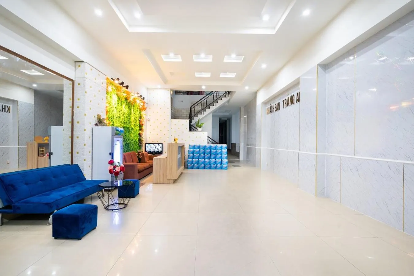 Lobby or reception in Khách Sạn Tràng An