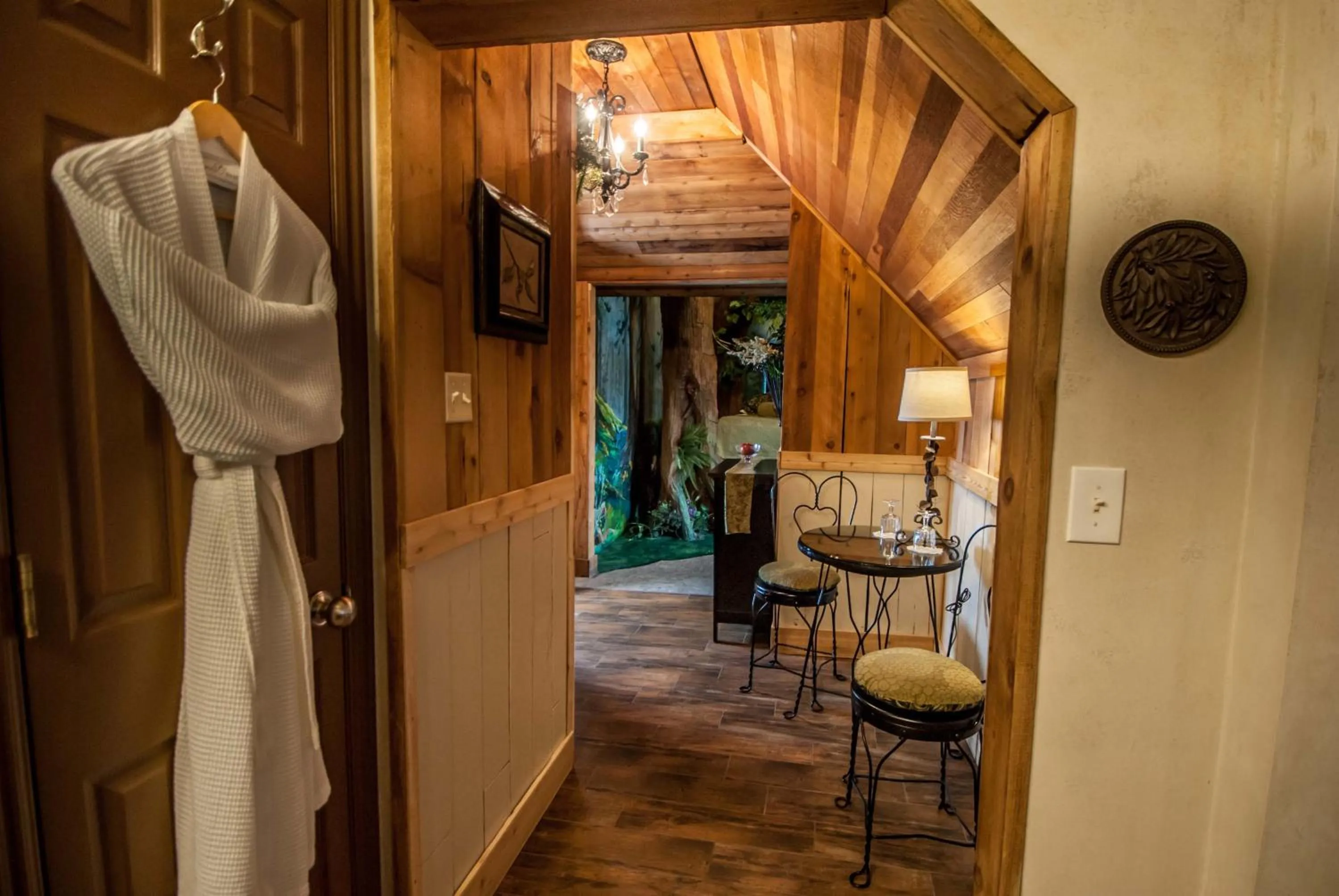 Living room in The Anniversary Inn - South Temple