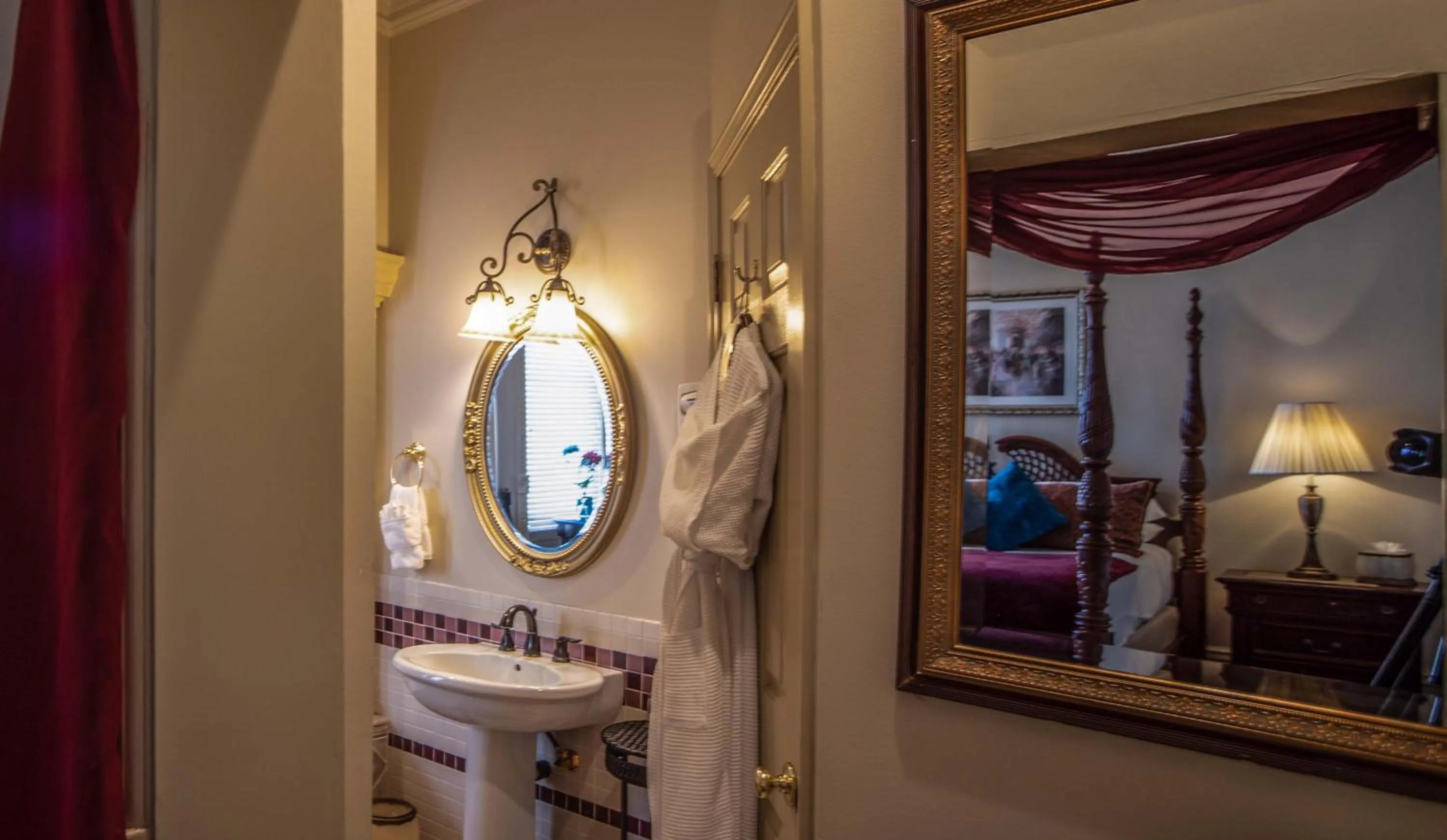 Bathroom in The Anniversary Inn - South Temple